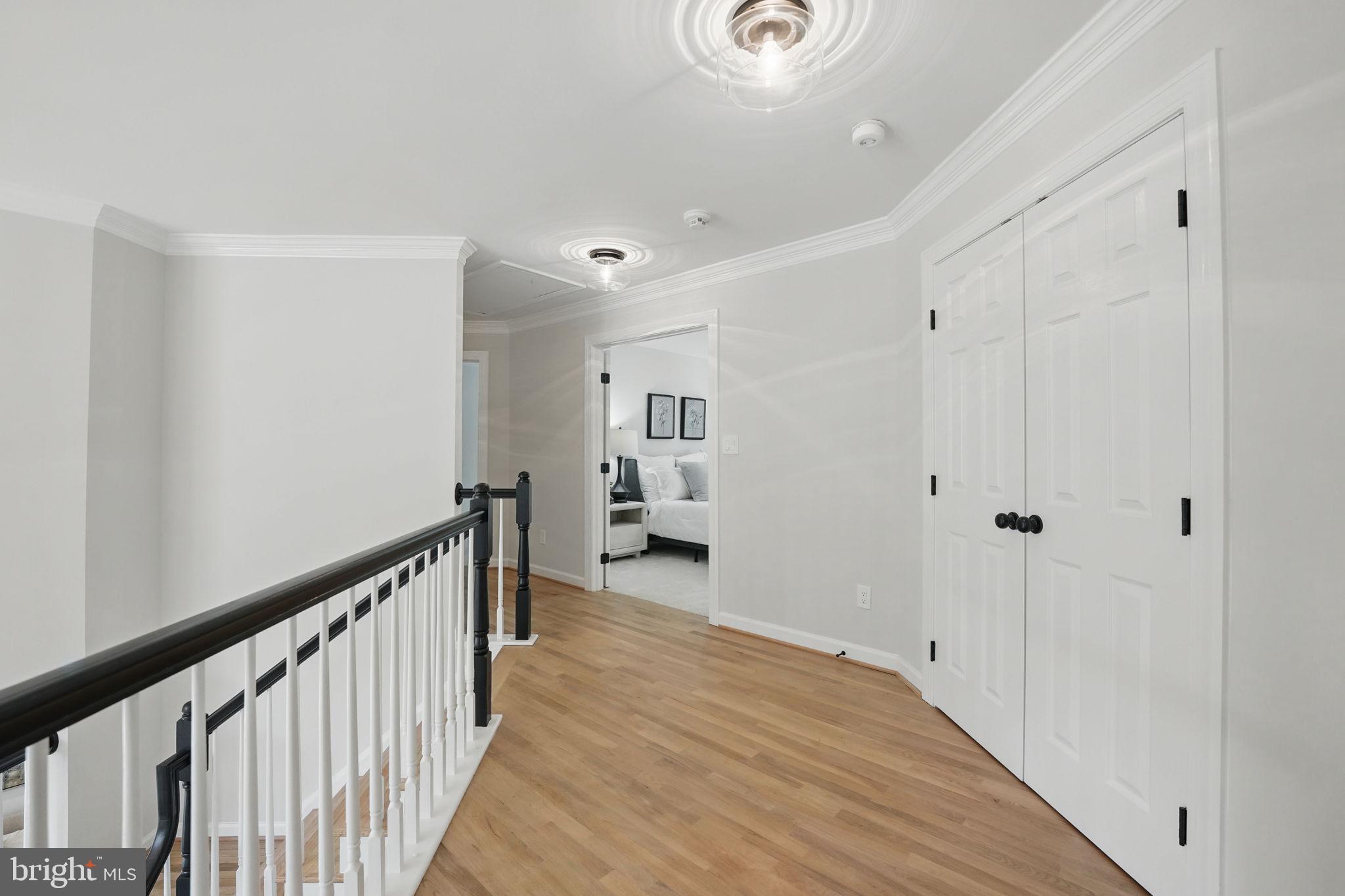 HOLLY CREST - Residential