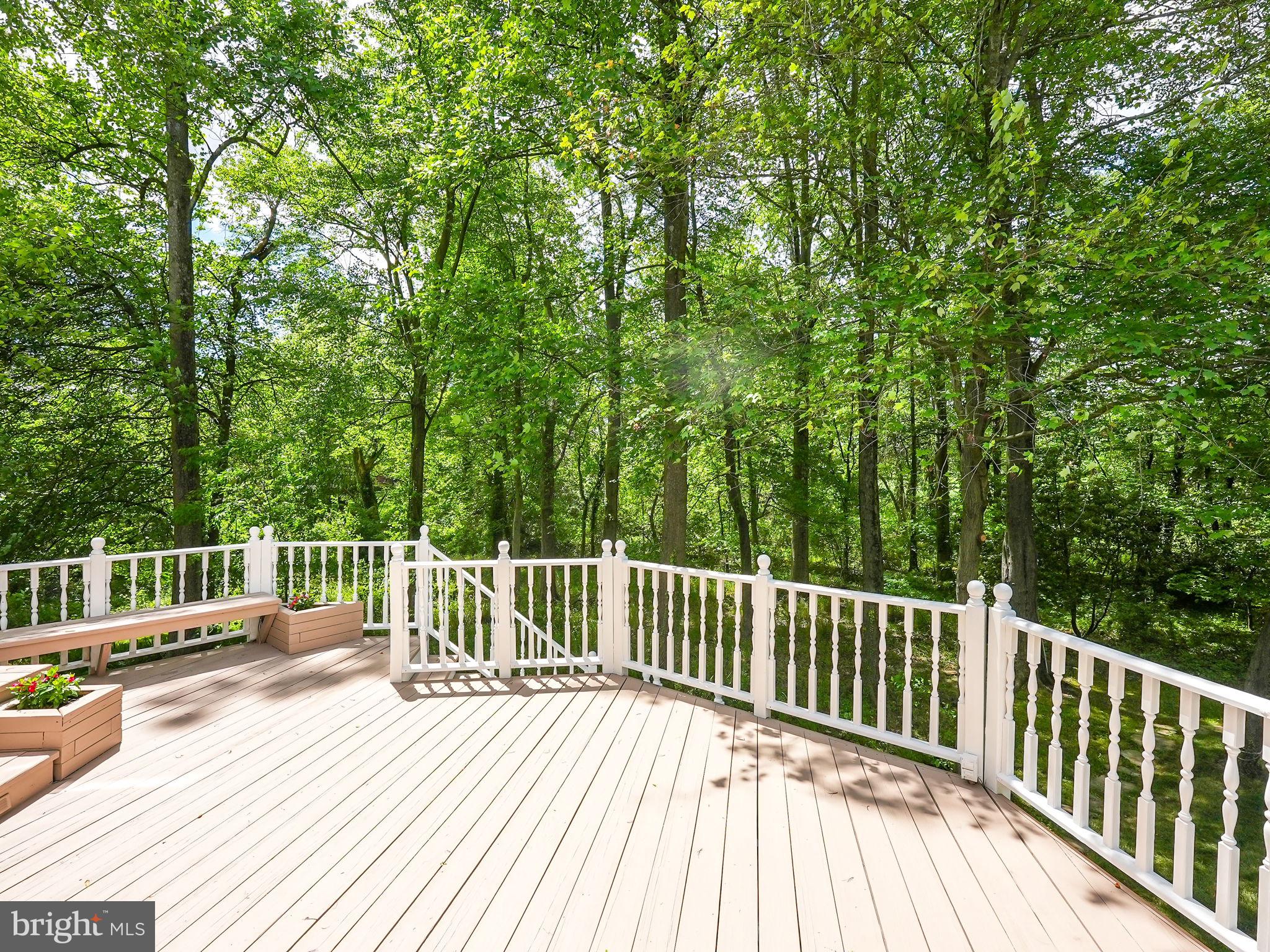 HOLLY CREST - Residential