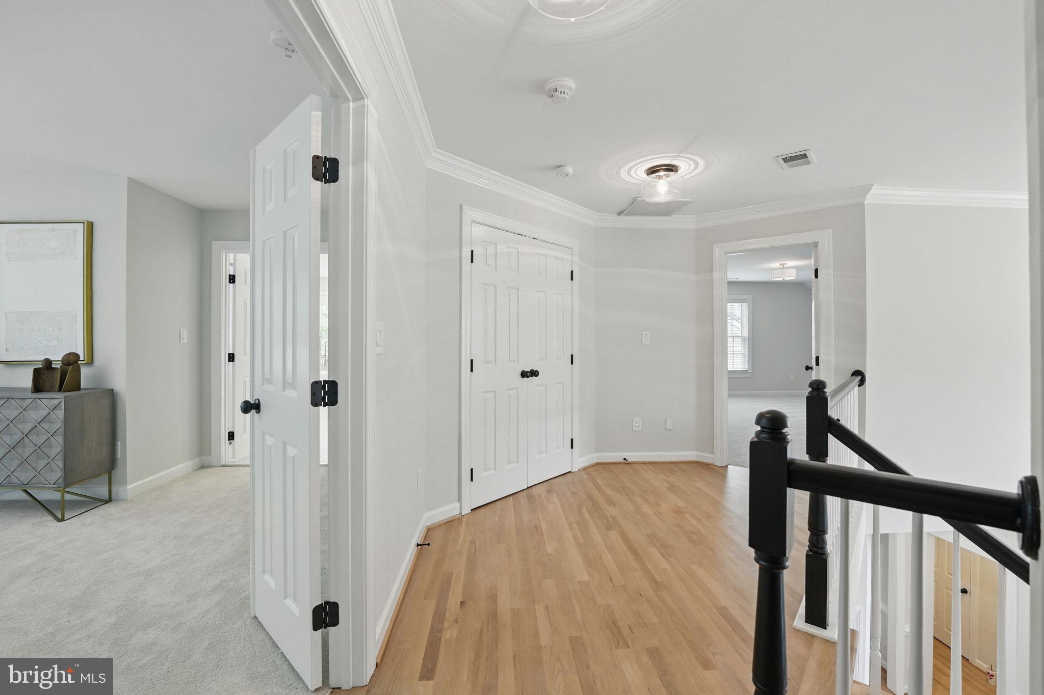 HOLLY CREST - Residential