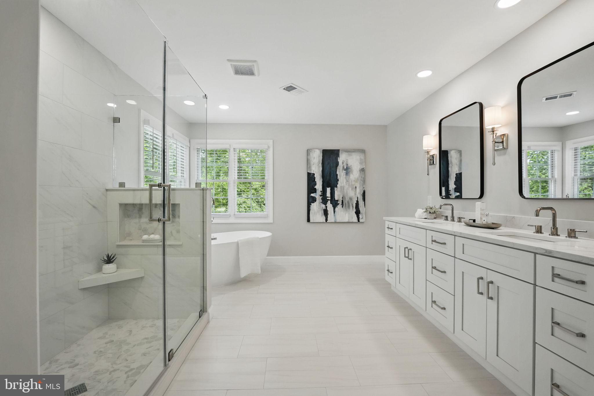 HOLLY CREST - Residential