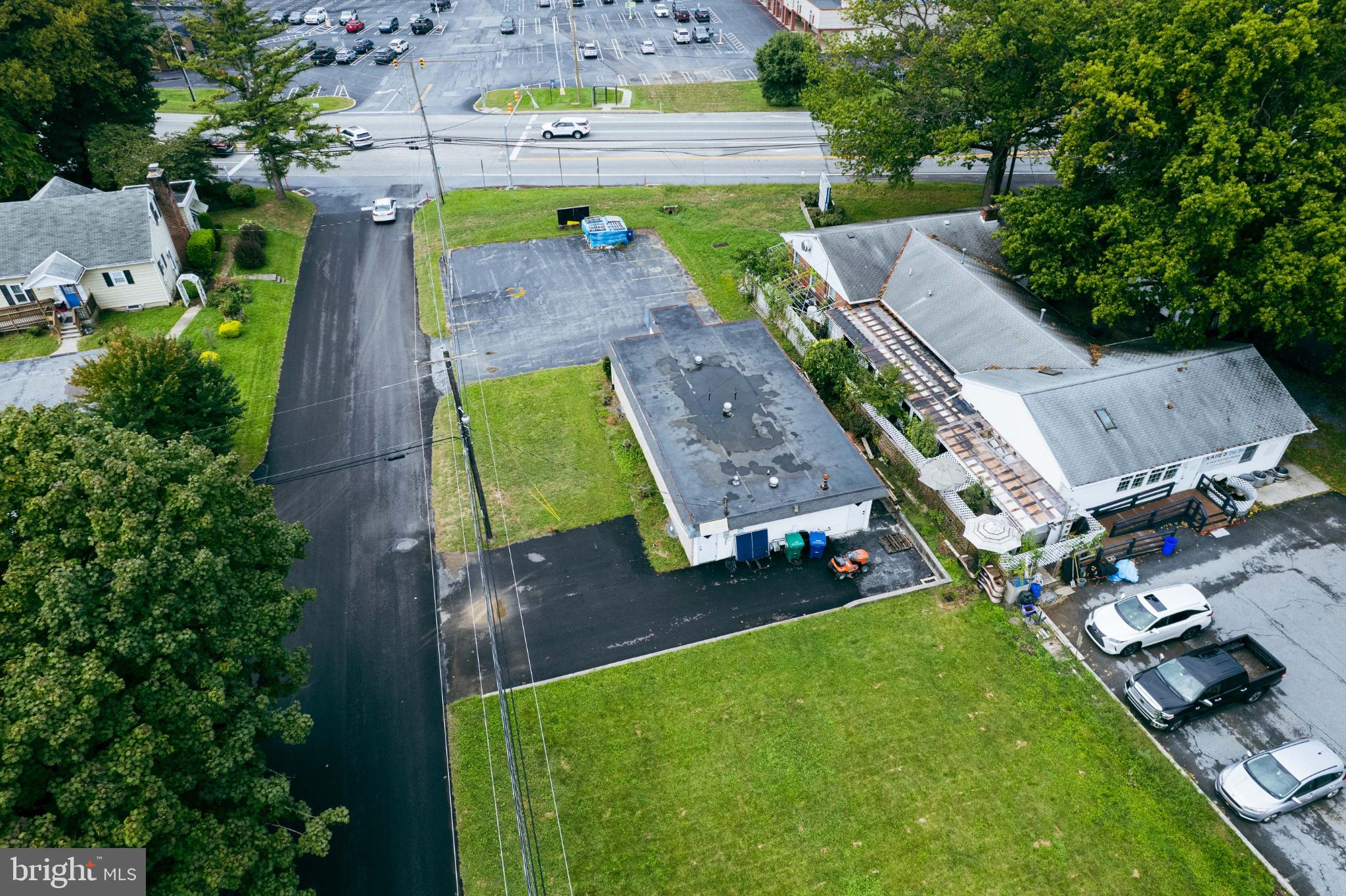 601 N 601 N MOUNTAIN RD. N