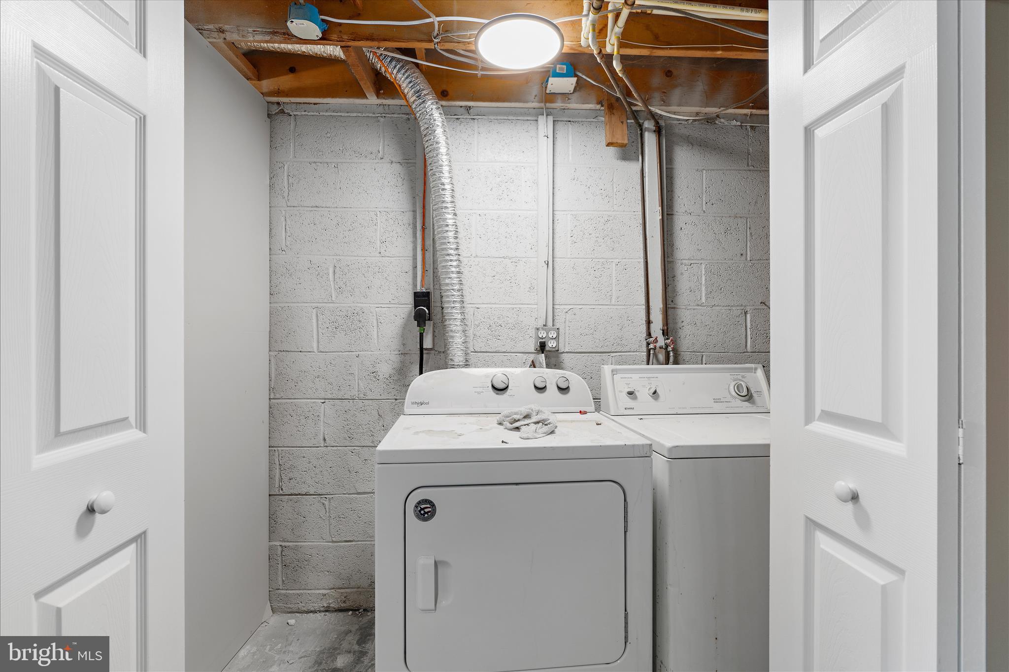 STILLMEADOWS CONDO - Residential