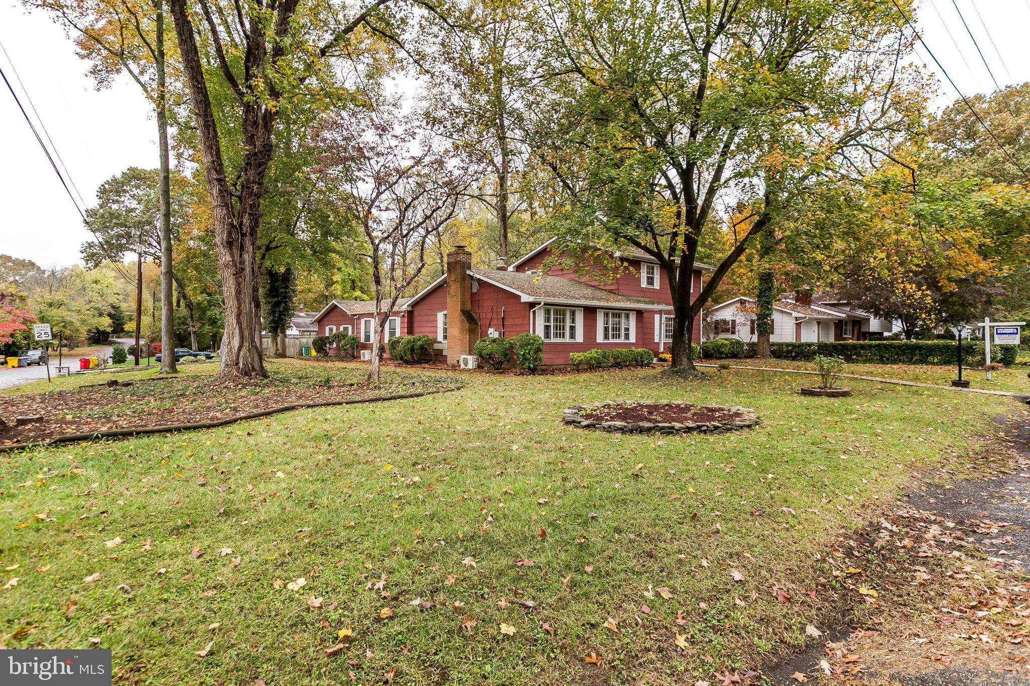 SOUTHDOWN SHORES - Residential