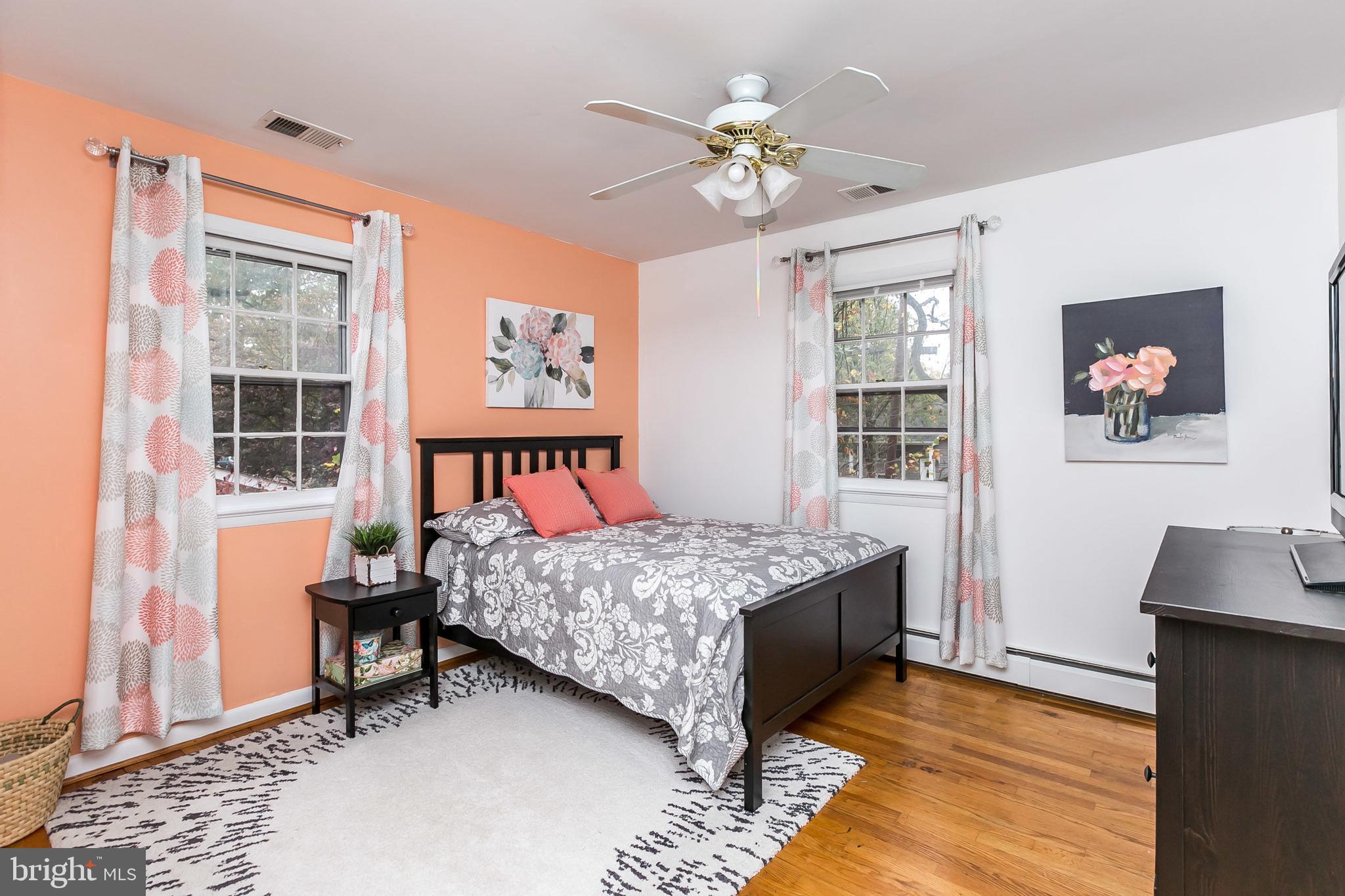 SOUTHDOWN SHORES - Residential