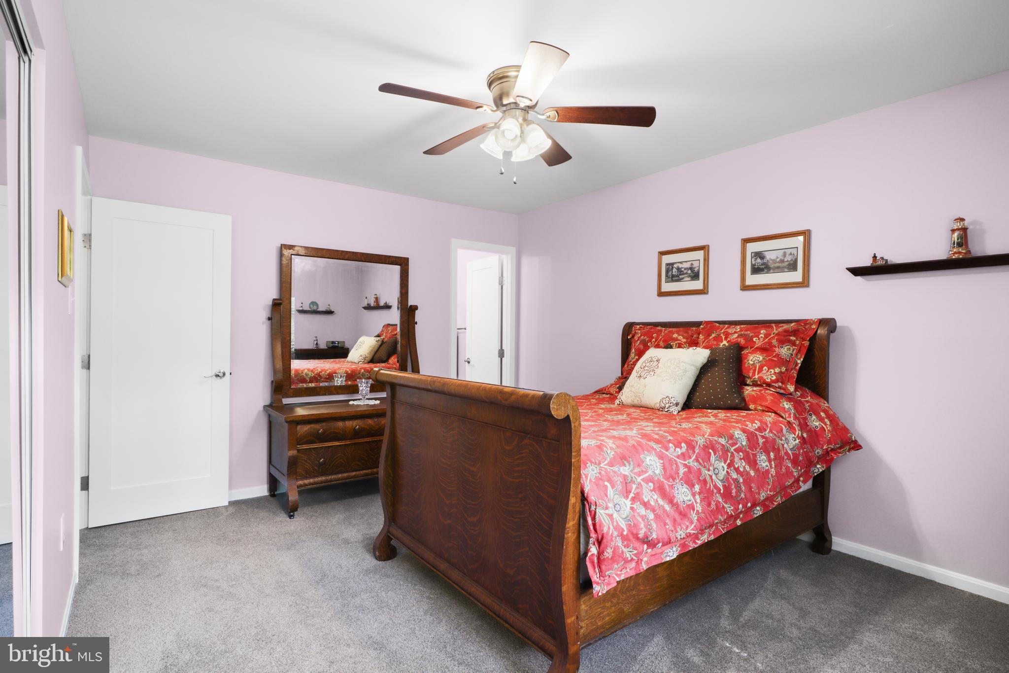 BURKE CENTRE - Residential