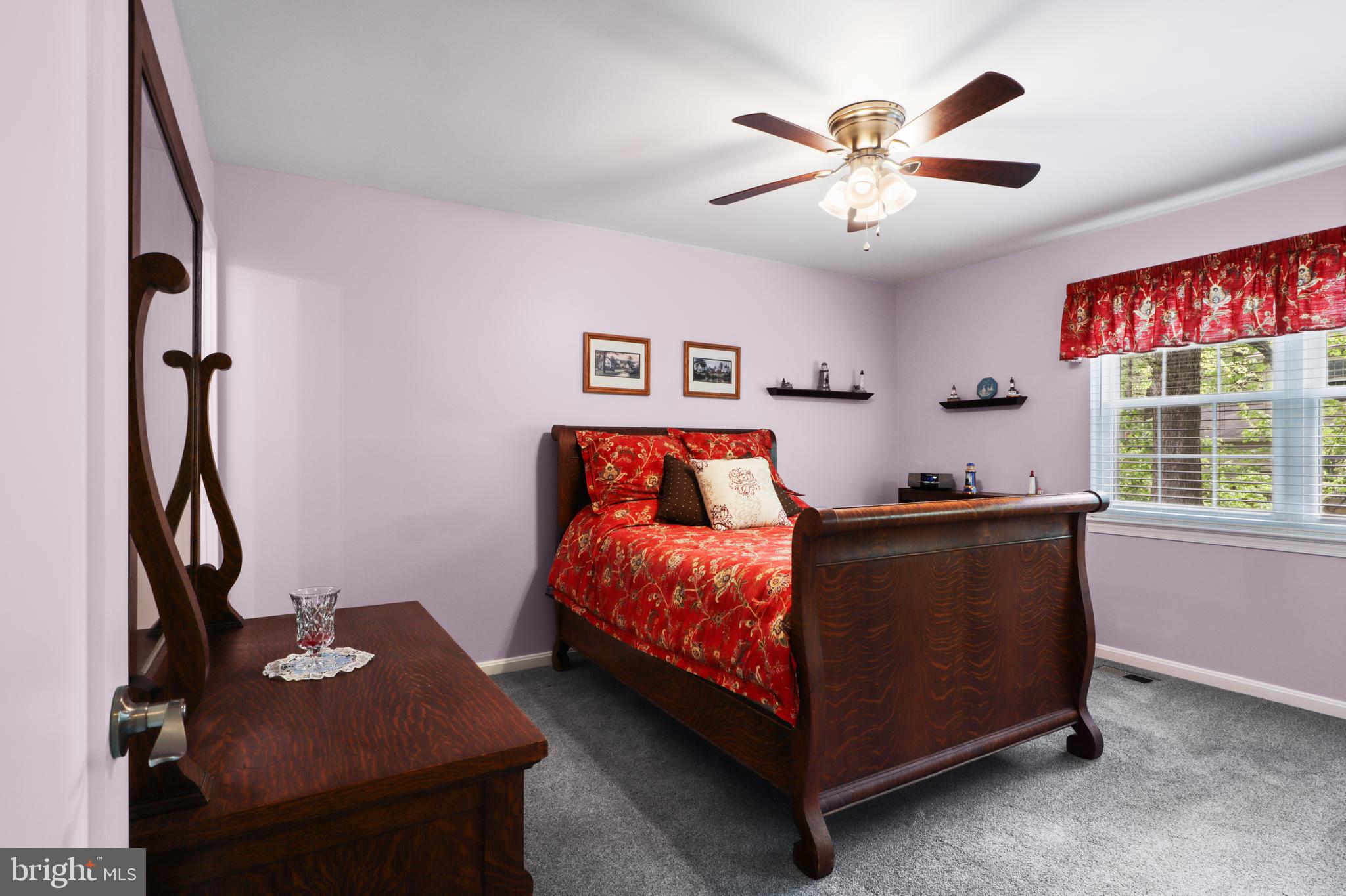 BURKE CENTRE - Residential