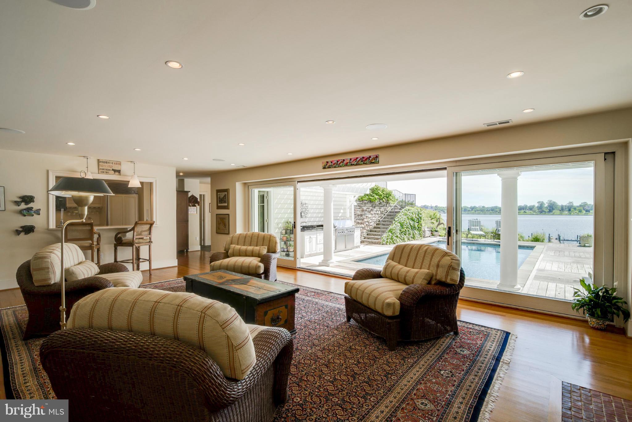 FERRY FARMS - Residential