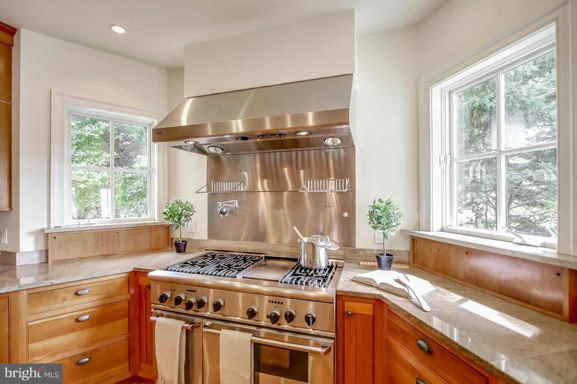 FERRY FARMS - Residential