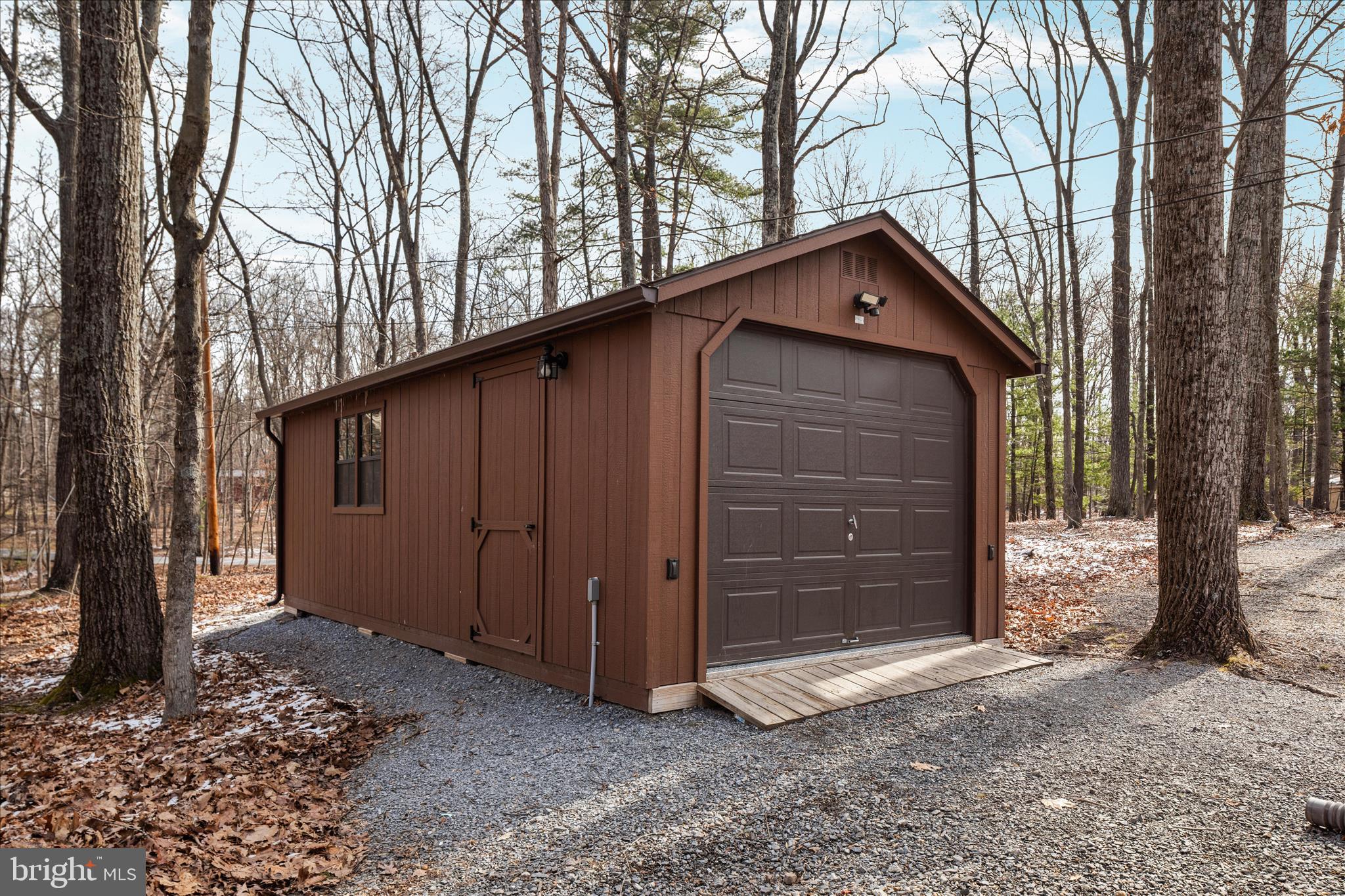 THE WOODS - Residential