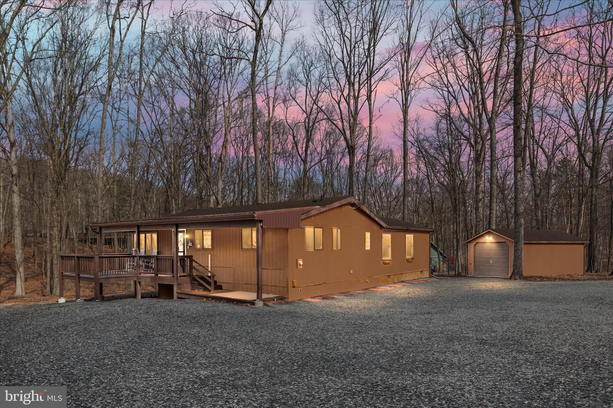 THE WOODS - Residential