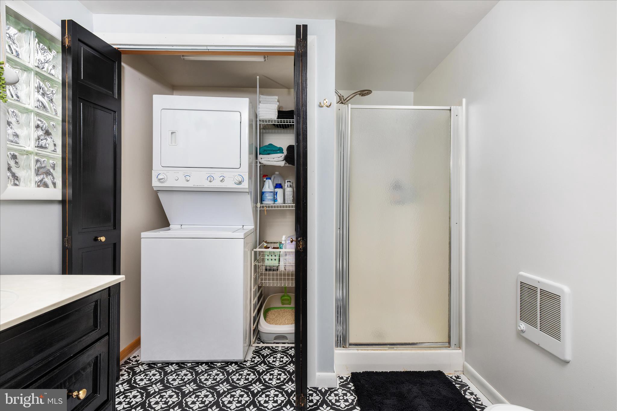 THE WOODS - Residential