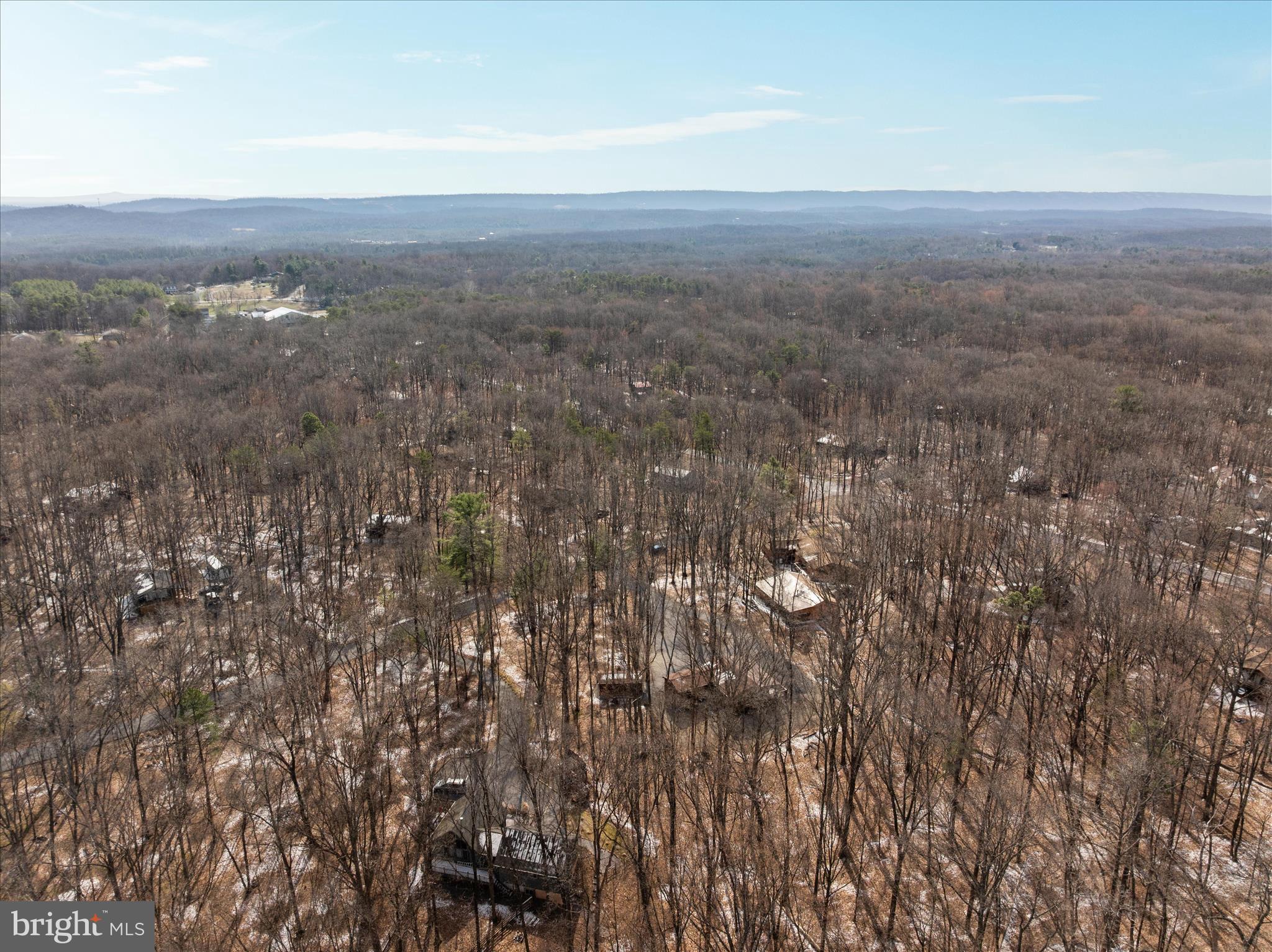 THE WOODS - Residential