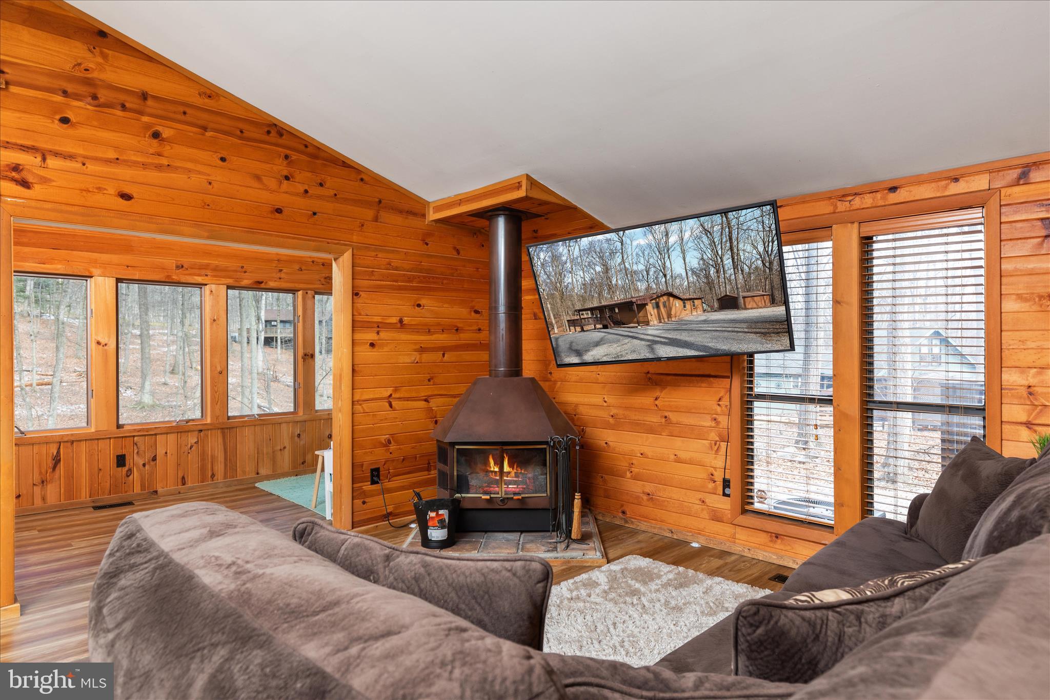 THE WOODS - Residential