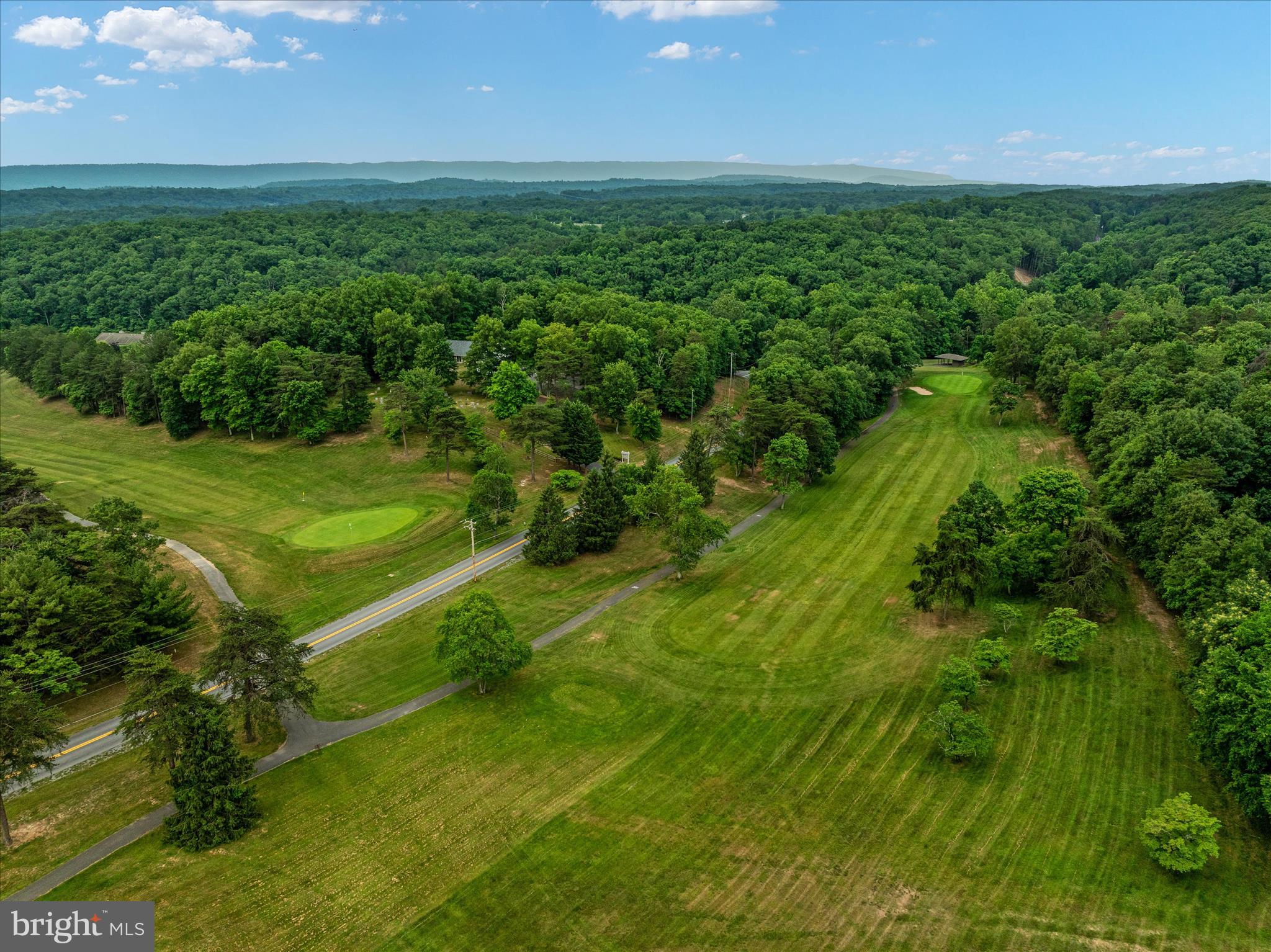 THE WOODS - Residential