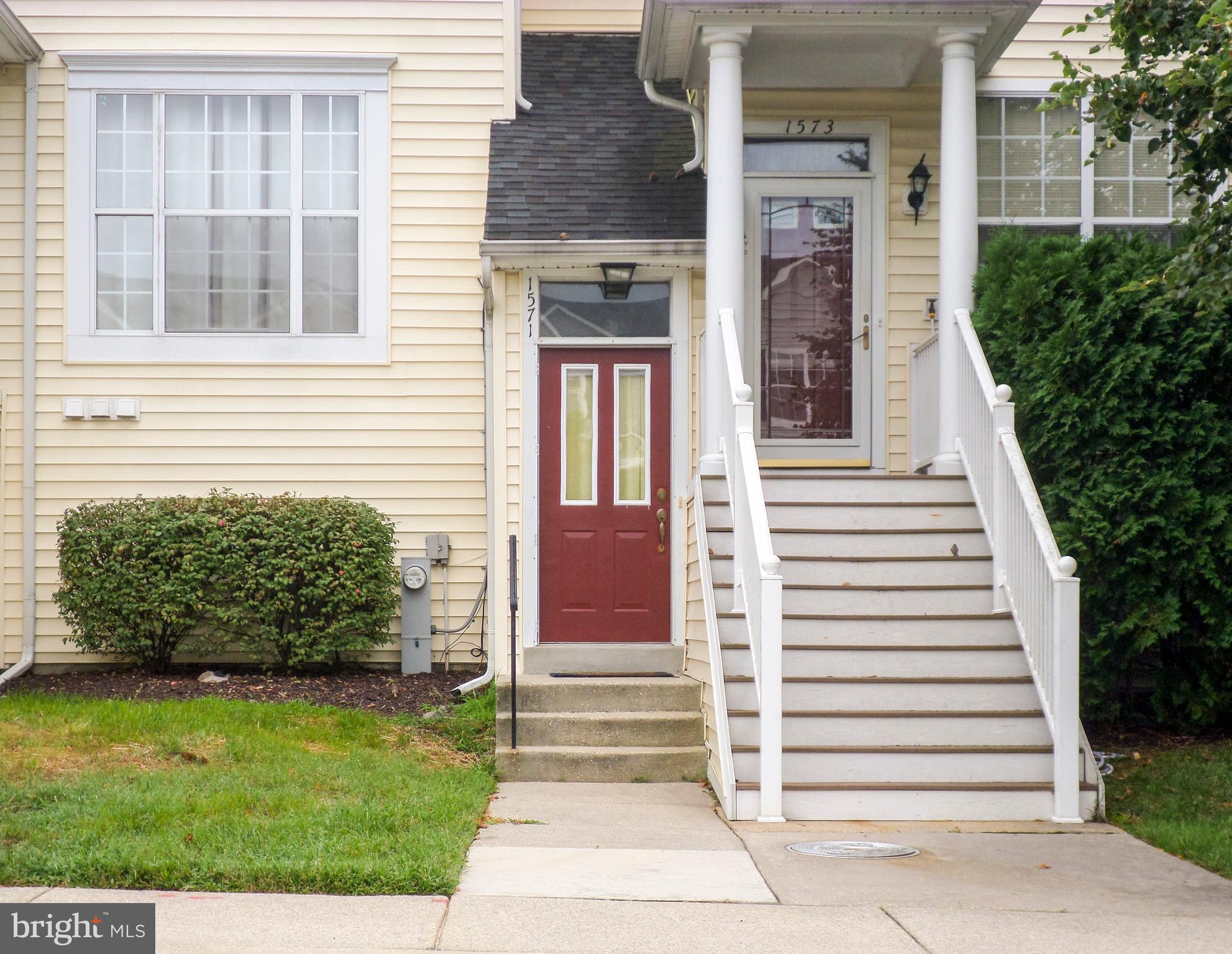 CEDAR GROVE AT CROFTON - Residential Lease