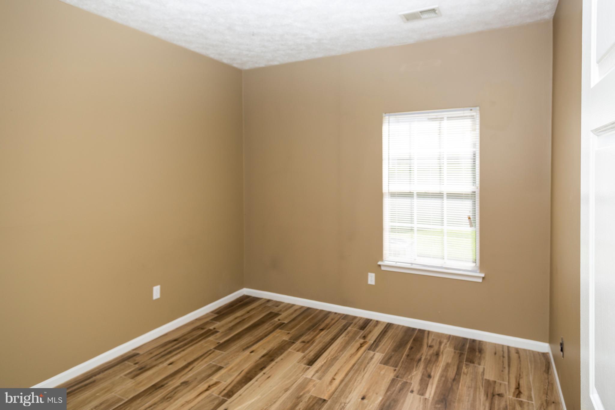 CEDAR GROVE AT CROFTON - Residential Lease