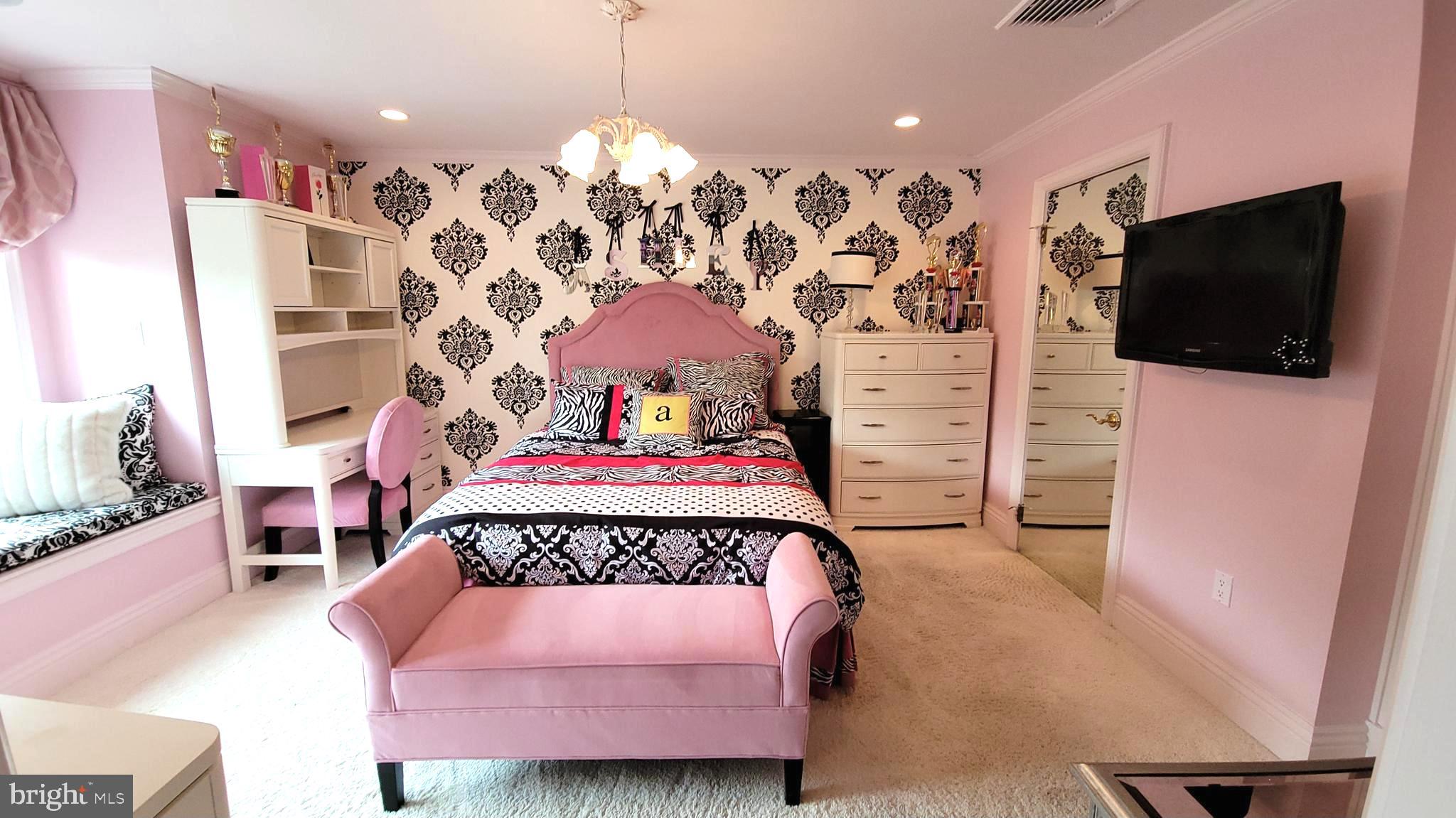 TIMBER RIDGE - Residential