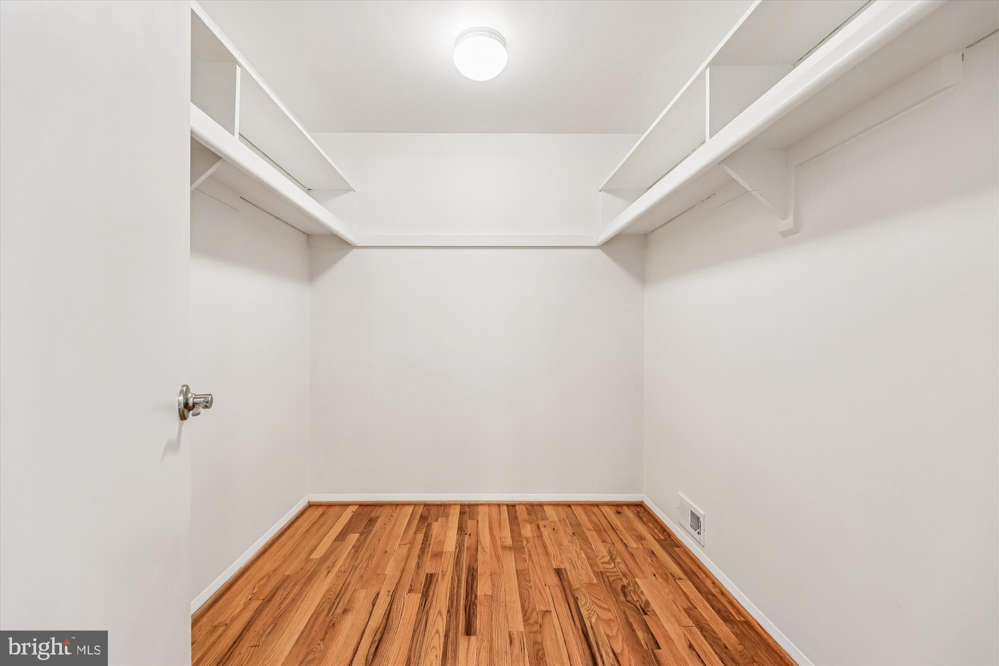 FOX HILLS - Residential