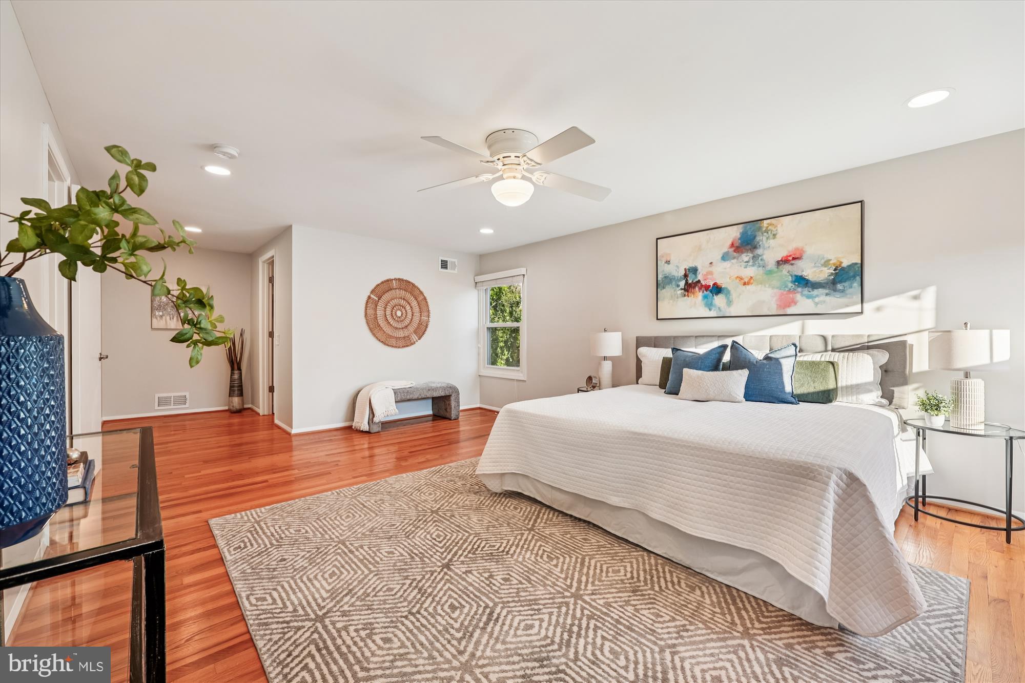 FOX HILLS - Residential