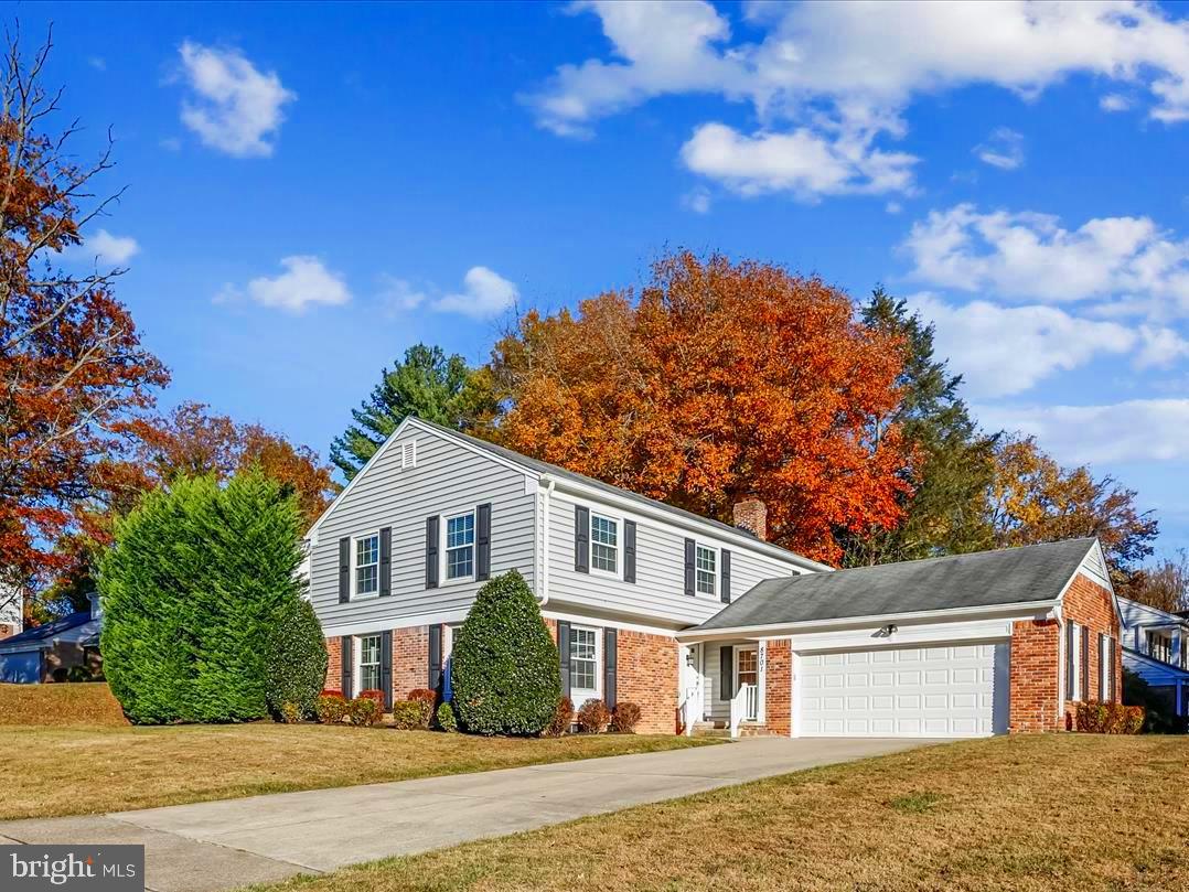 FOX HILLS - Residential