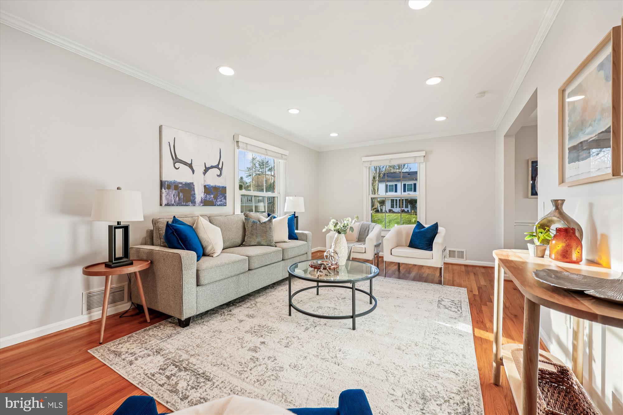 FOX HILLS - Residential