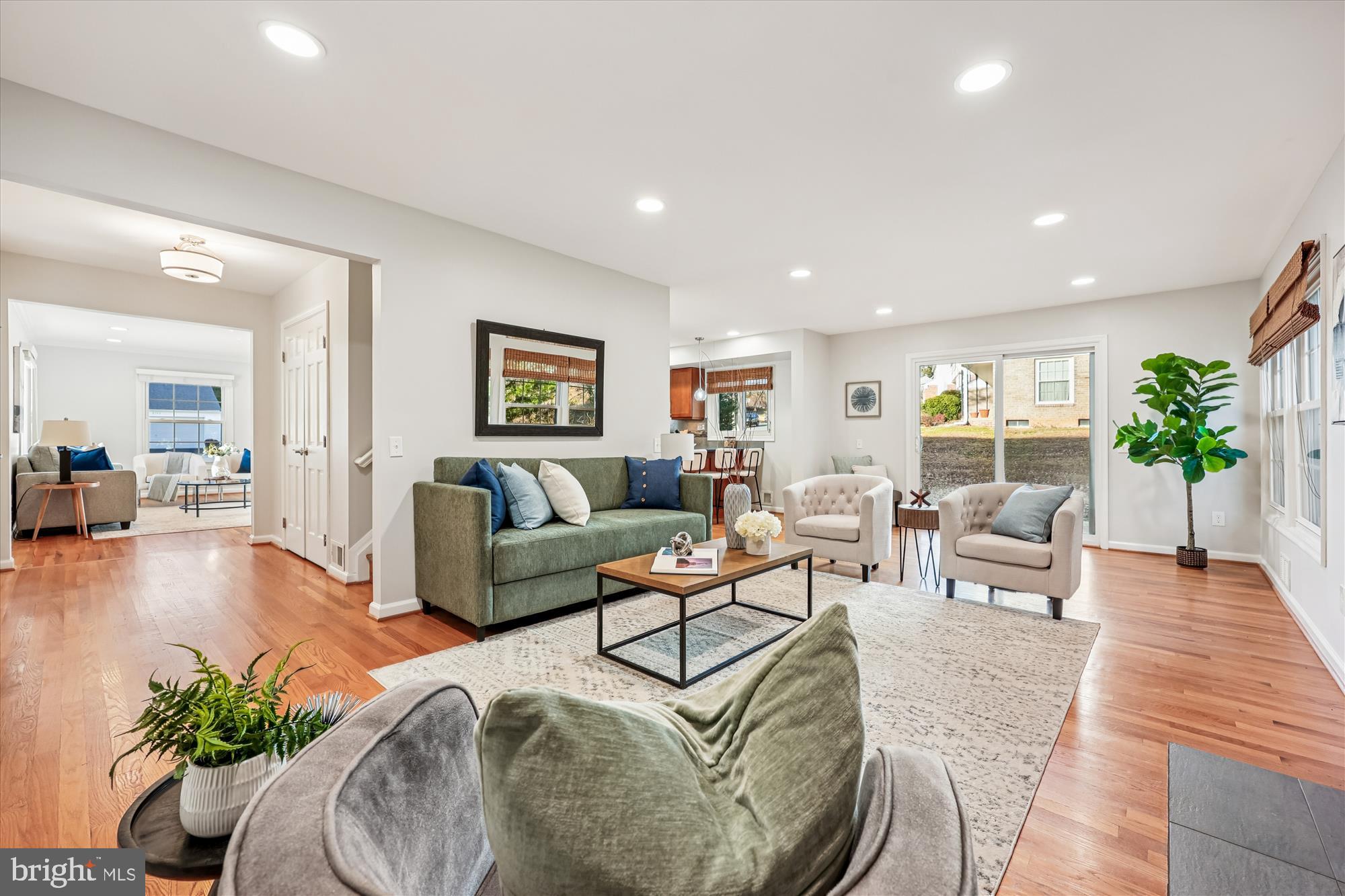 8701 SLEEPY HOLLOW LANE