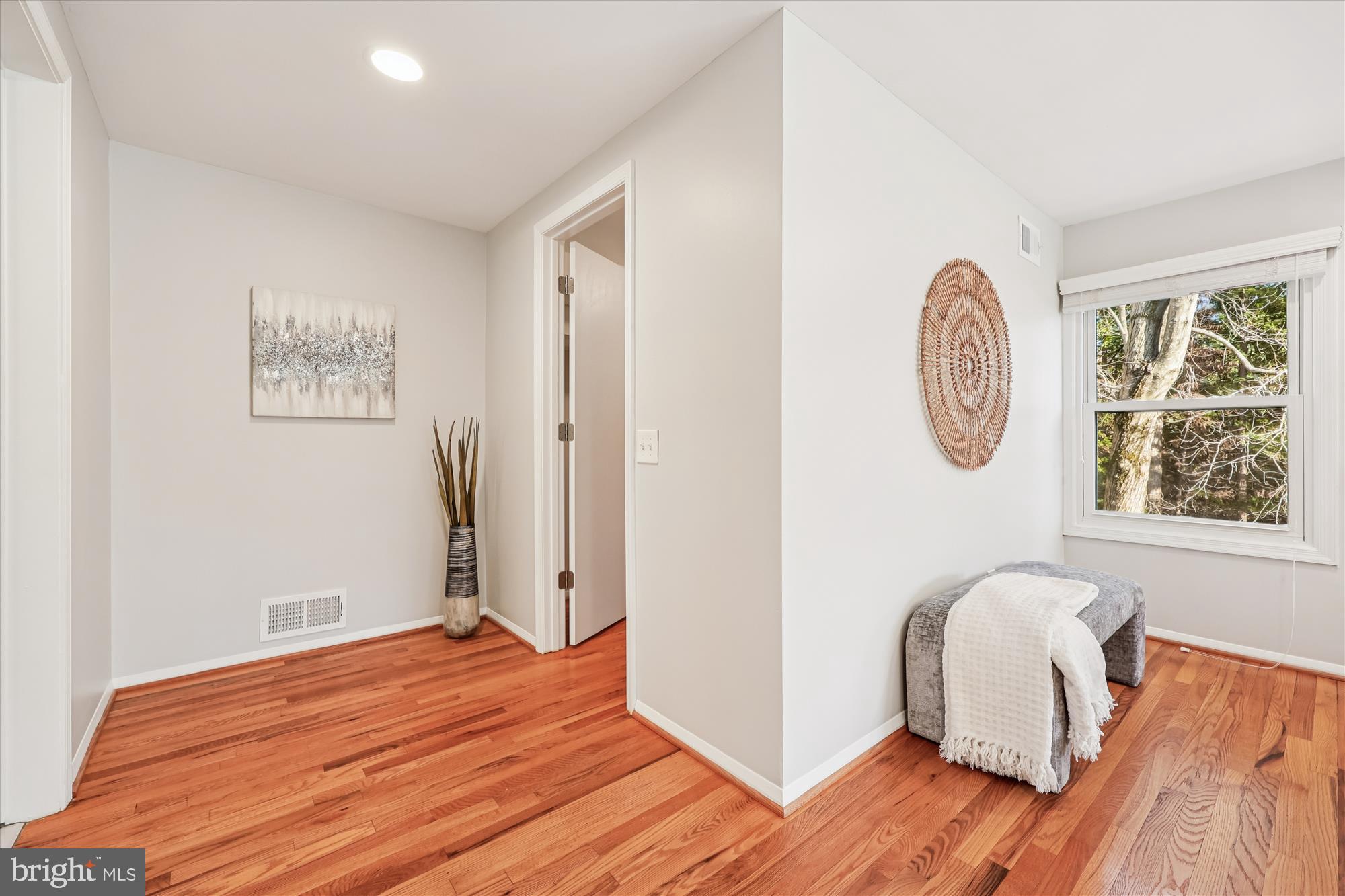 FOX HILLS - Residential