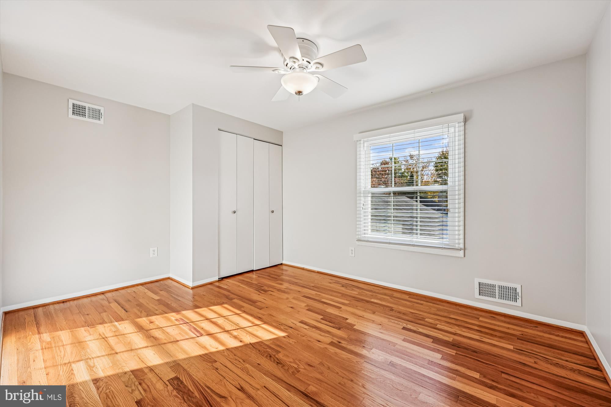 FOX HILLS - Residential