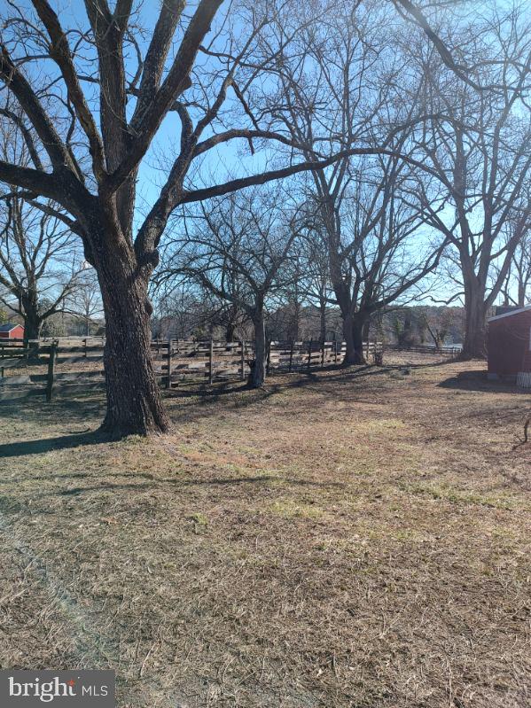 EASTON - Residential