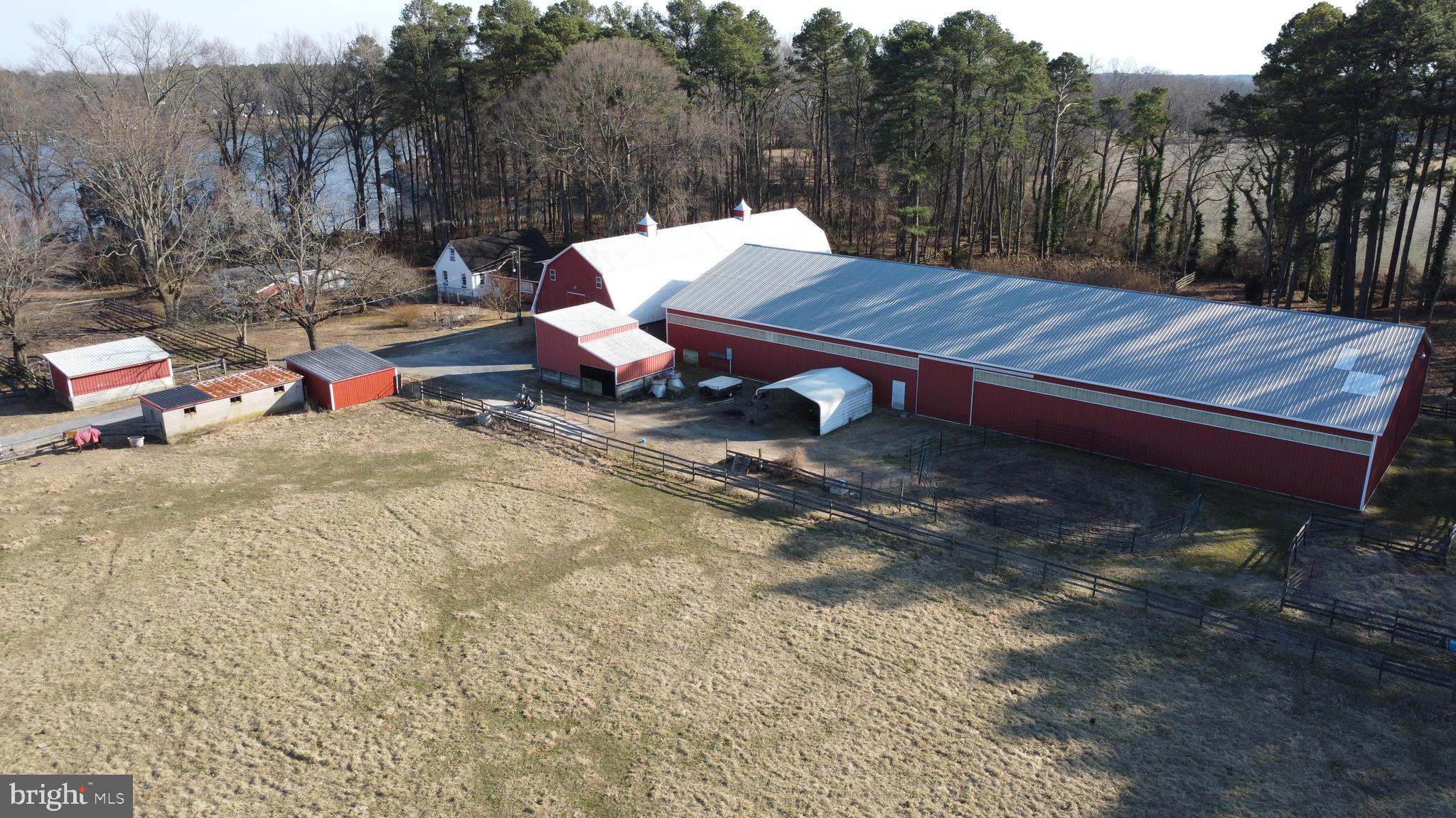 EASTON - Residential