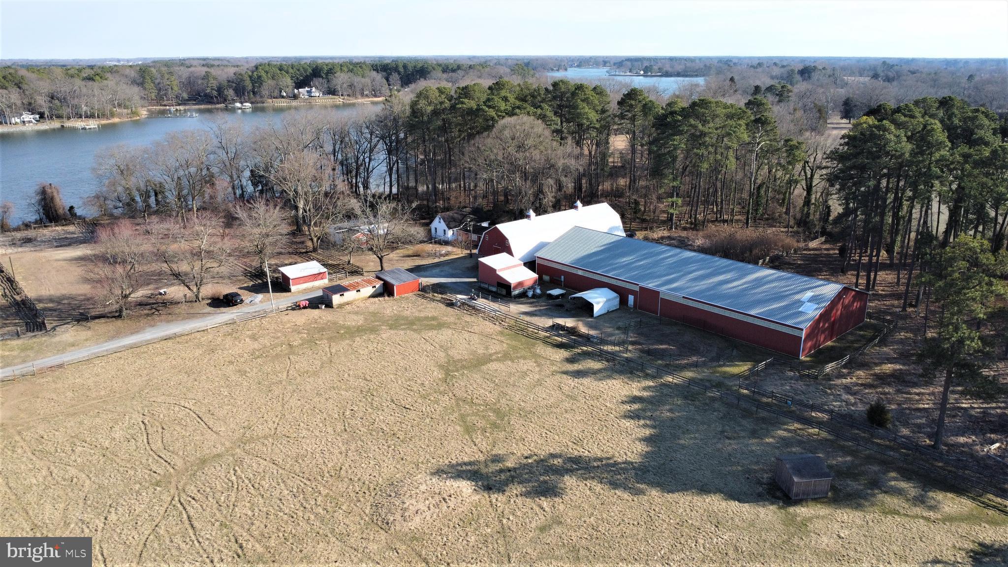 EASTON - Residential