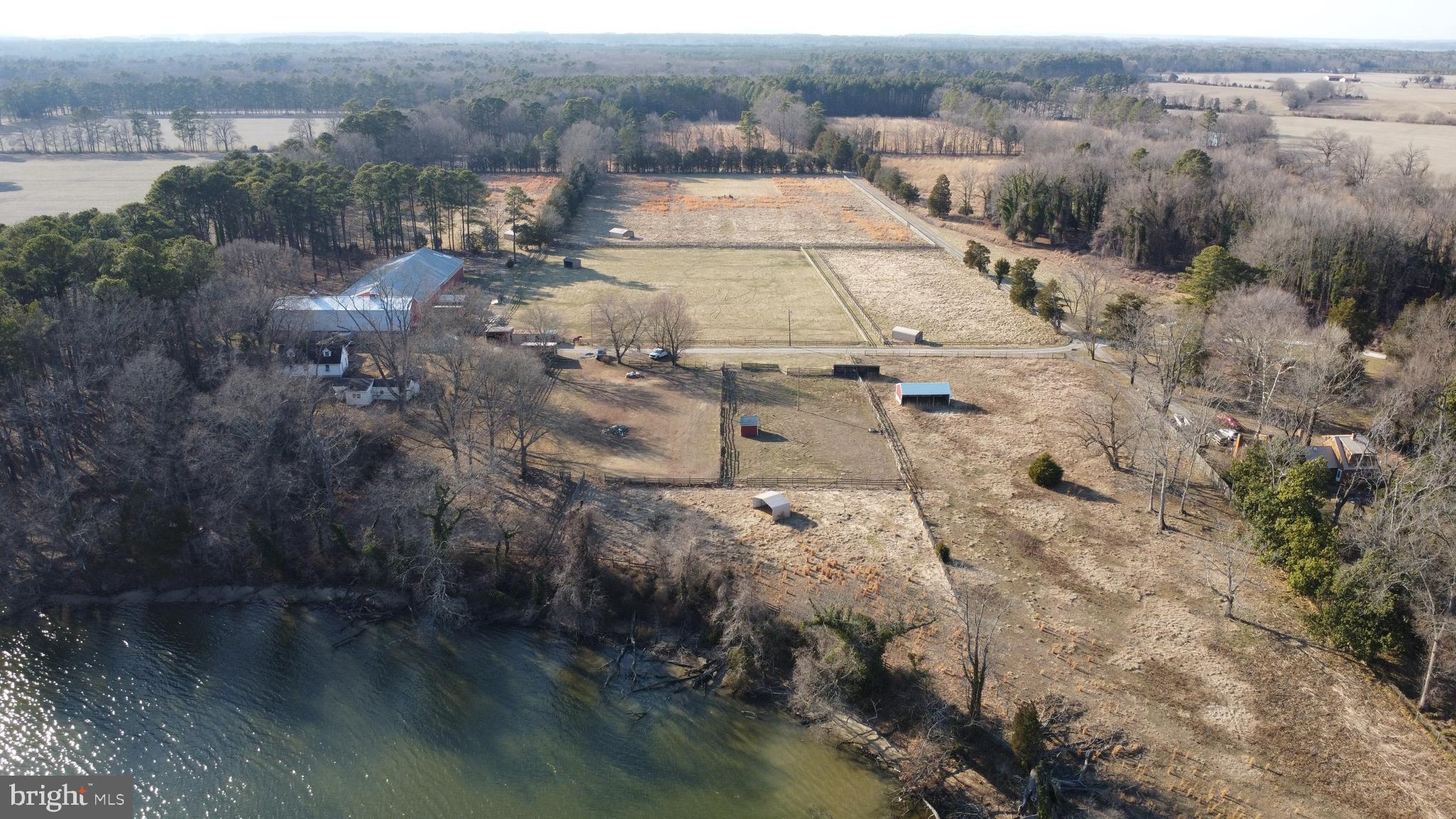 EASTON - Residential