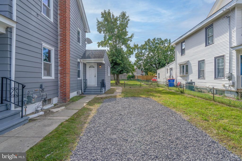 Photo of 19 W Mcneal Street W, MILLVILLE, NJ 08332 (MLS # NJCB2026838)