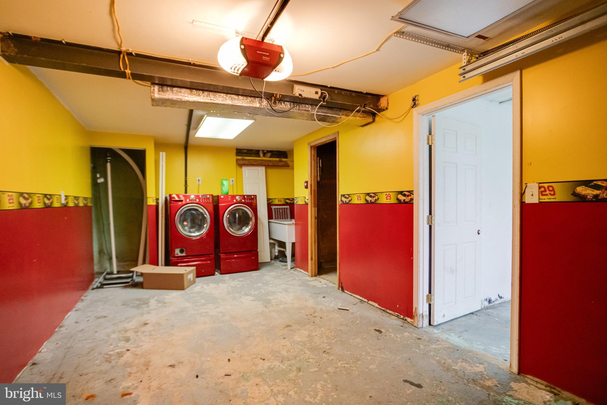 EDGEWOOD MEADOWS - Residential