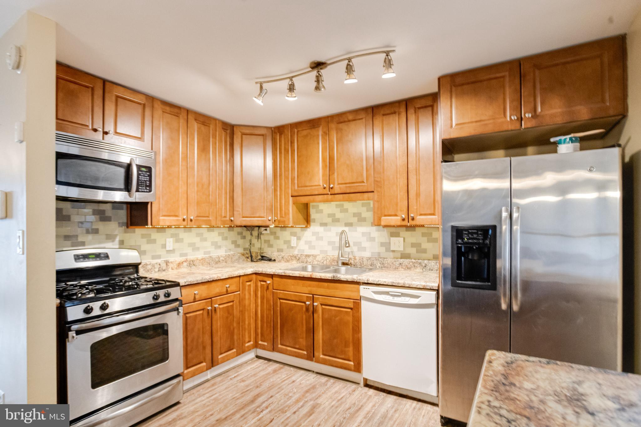 EDGEWOOD MEADOWS - Residential