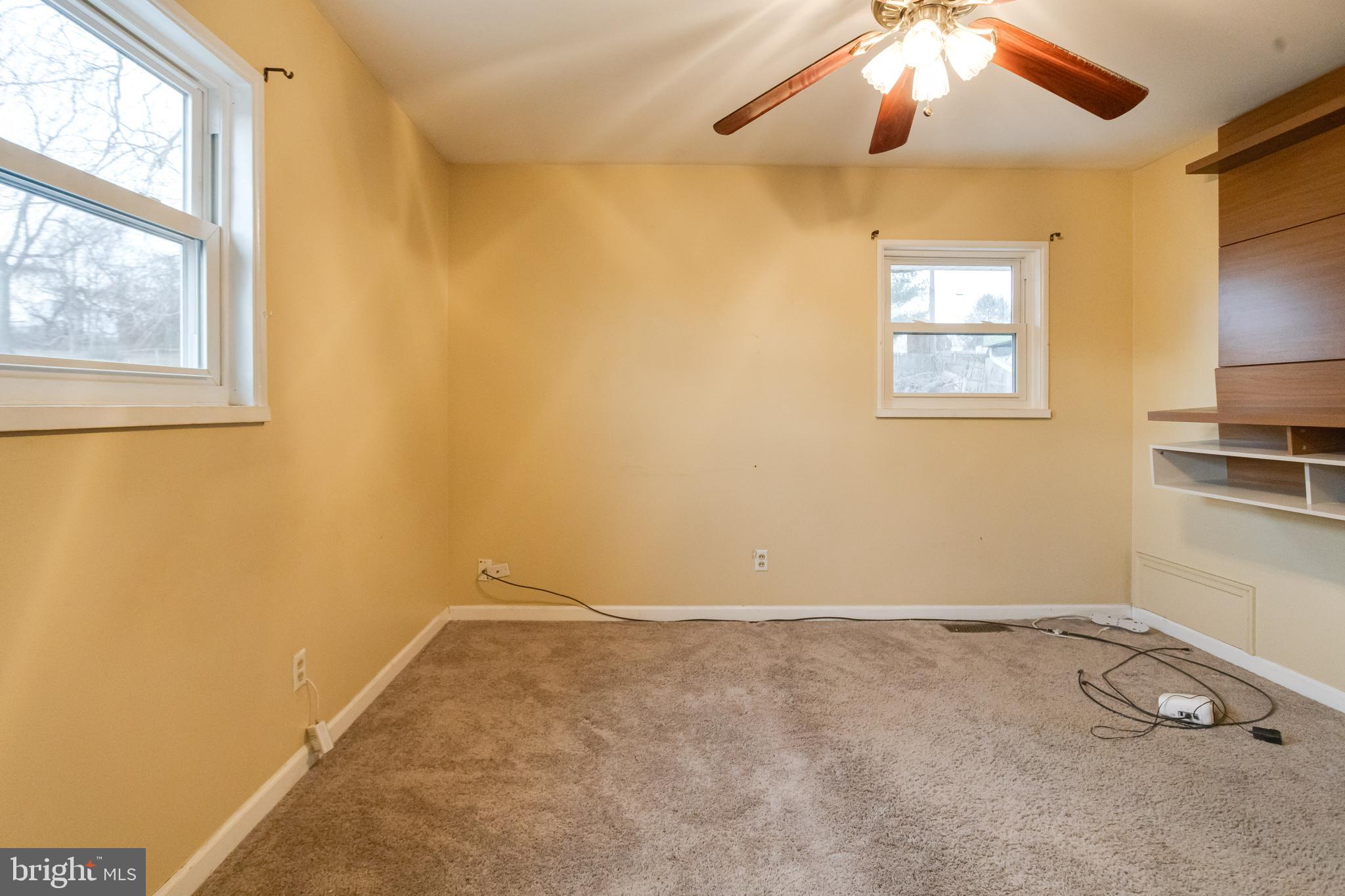 EDGEWOOD MEADOWS - Residential