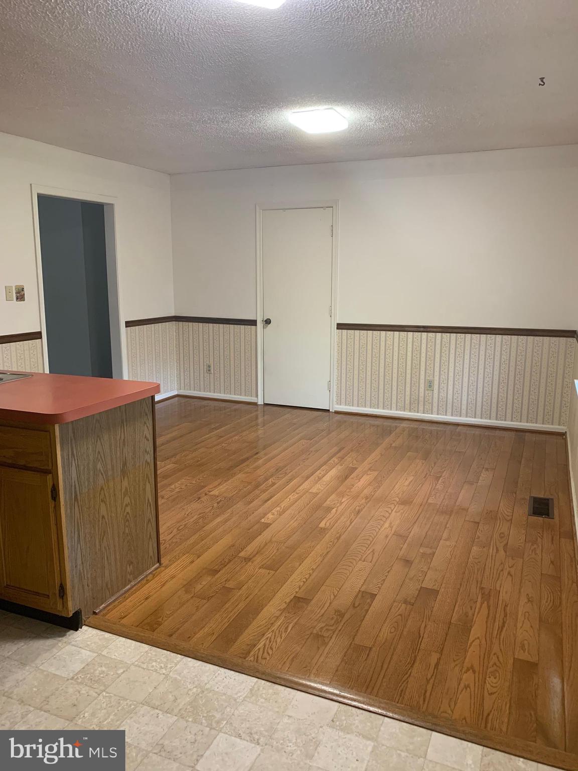 BRIARWOOD ESTATES - Residential