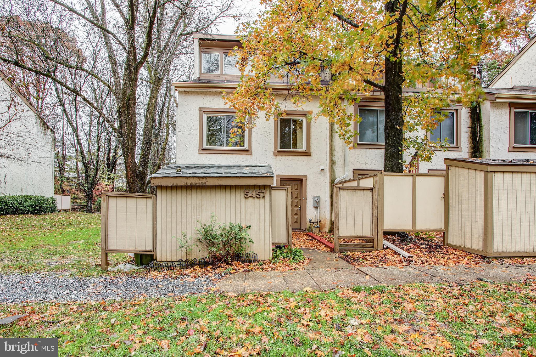 VILLAGE OF HARPERS CHOICE - Residential