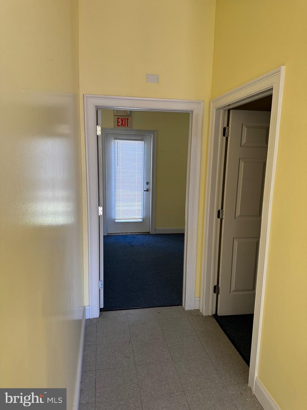 Photo of 1 Nami La Ln #6, HAMILTON, NJ 08619 (MLS # NJME2066018)