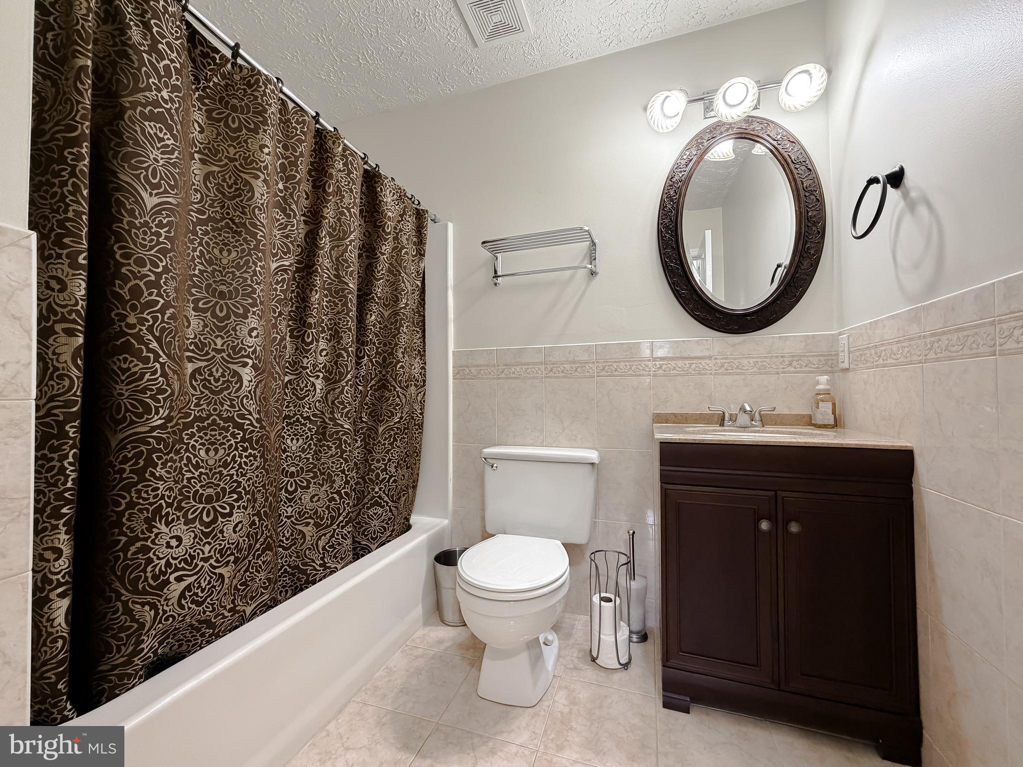 ESSEX SOUTH - Residential