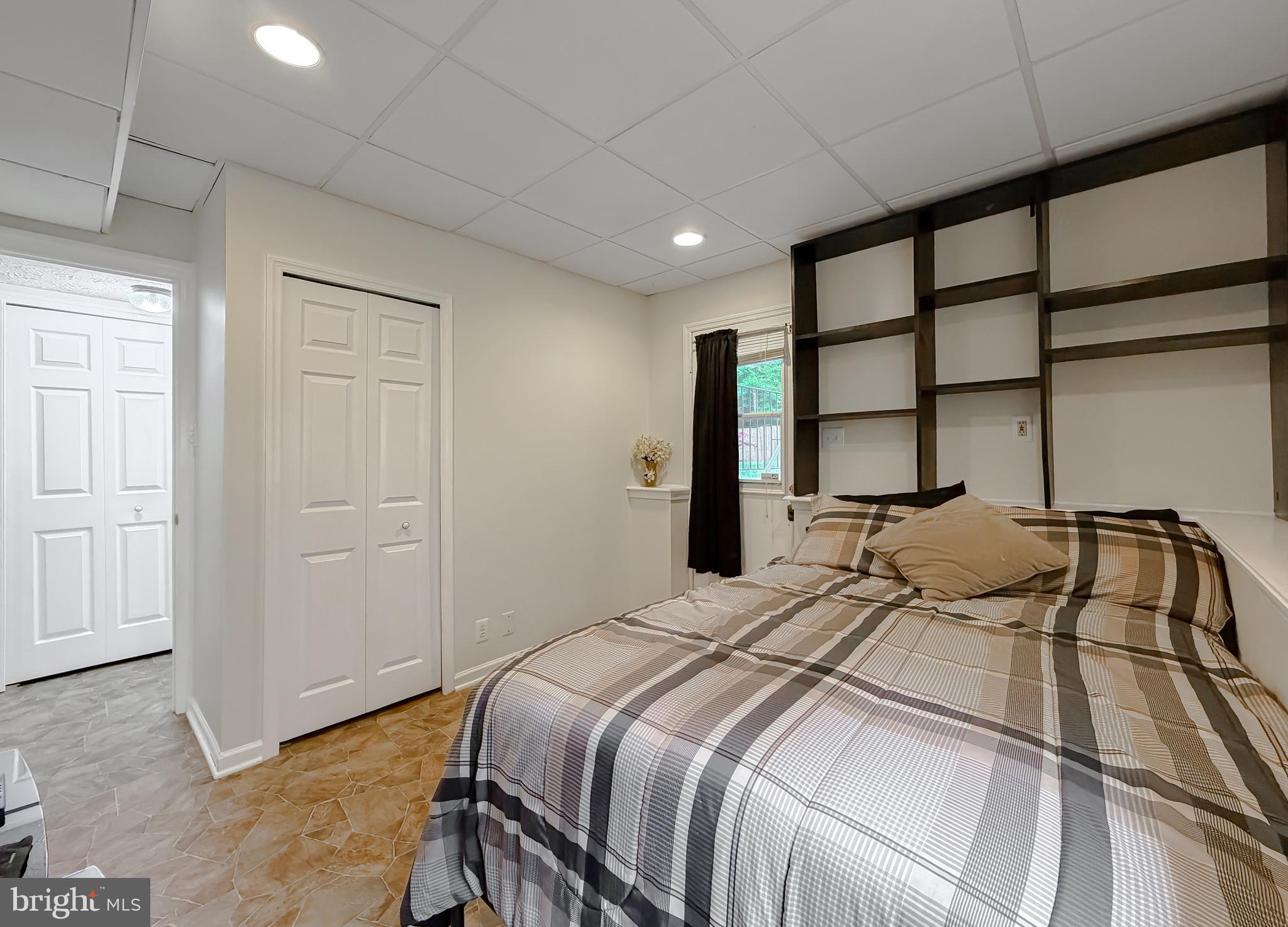 ESSEX SOUTH - Residential