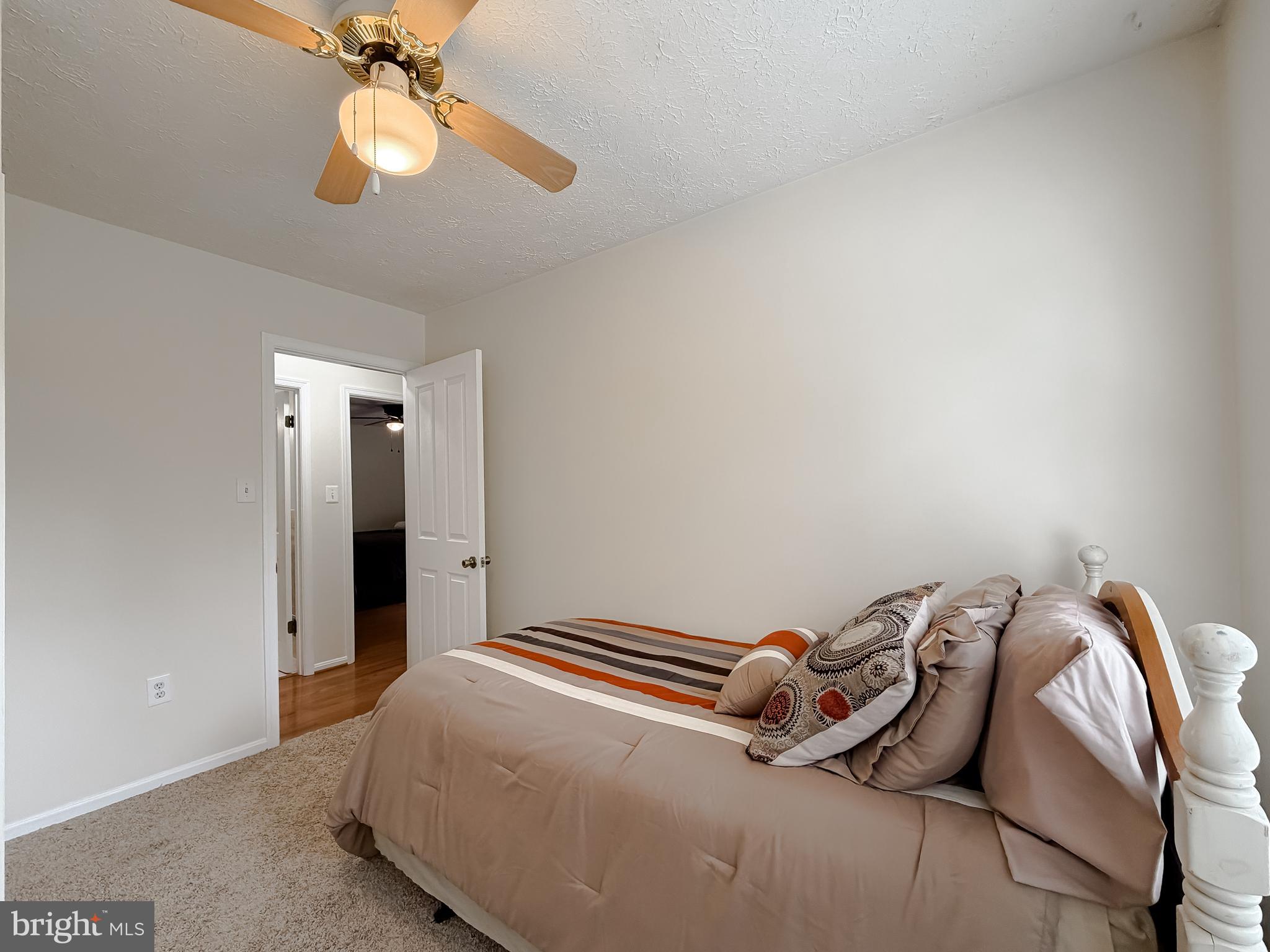 ESSEX SOUTH - Residential