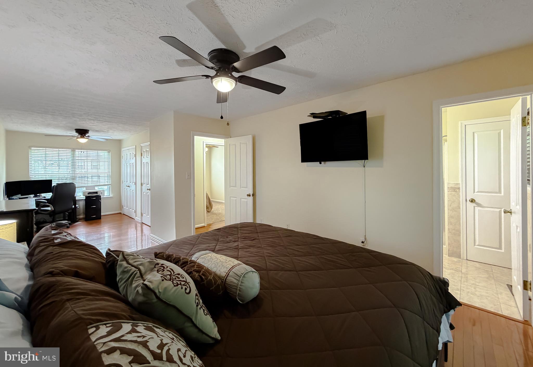 ESSEX SOUTH - Residential
