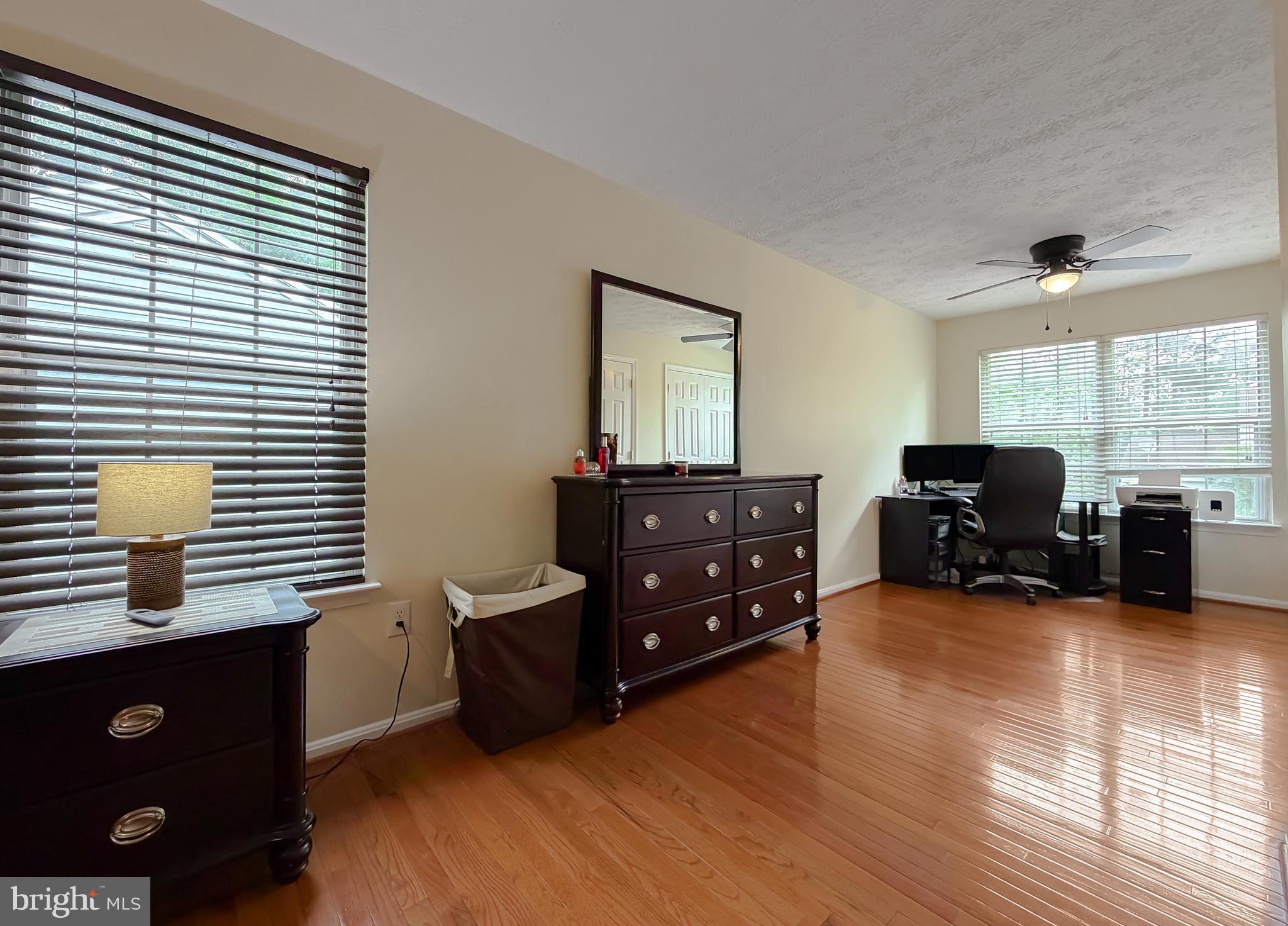 ESSEX SOUTH - Residential