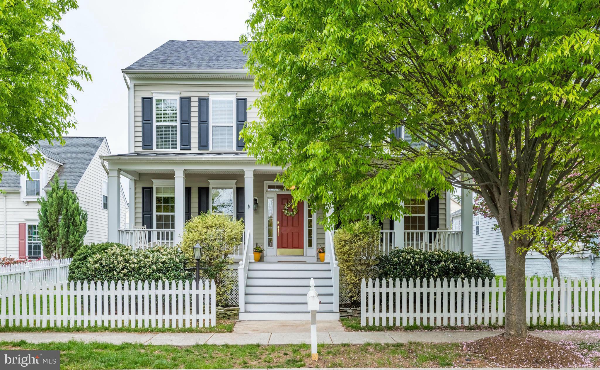 BELMONT GREENE - Residential