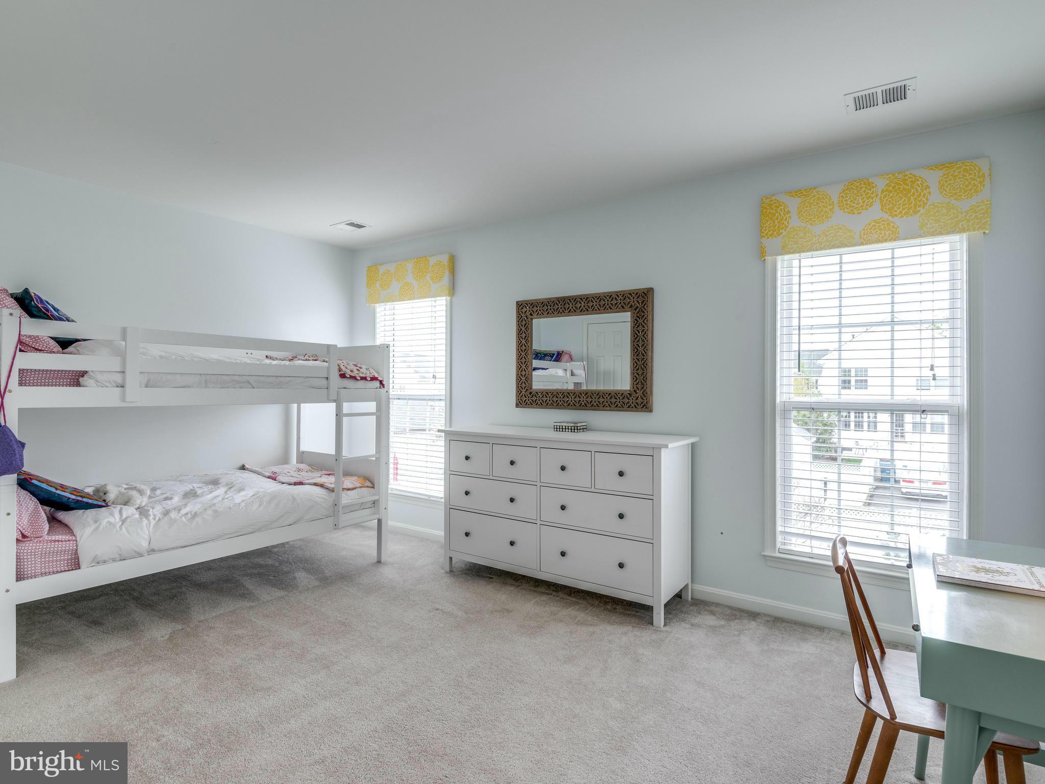 BELMONT GREENE - Residential