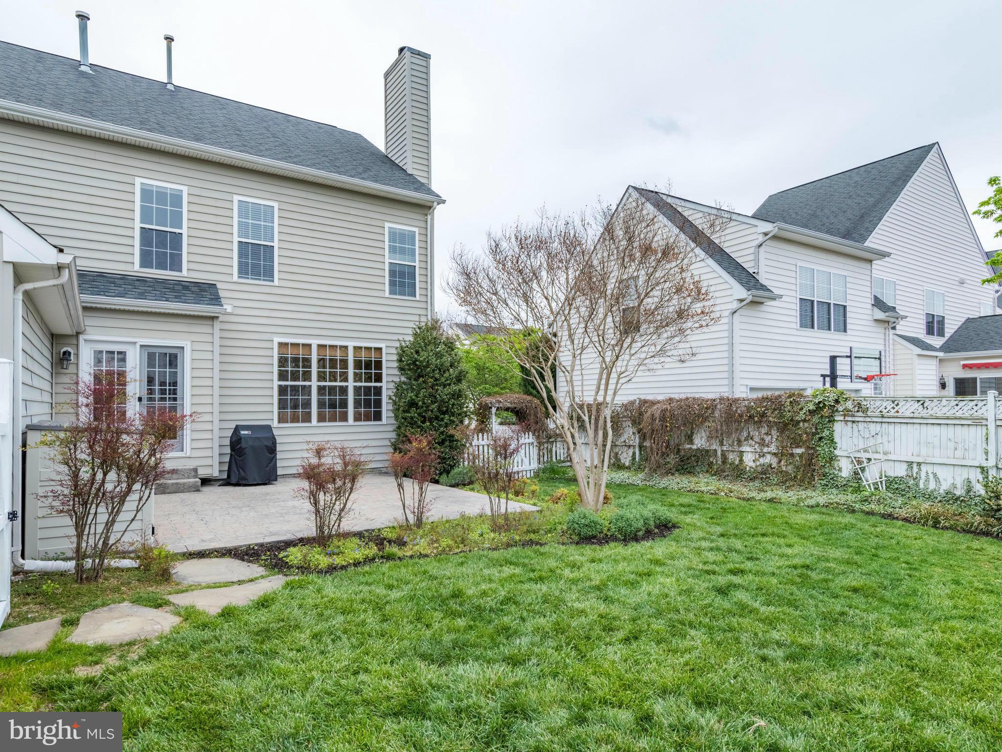 BELMONT GREENE - Residential