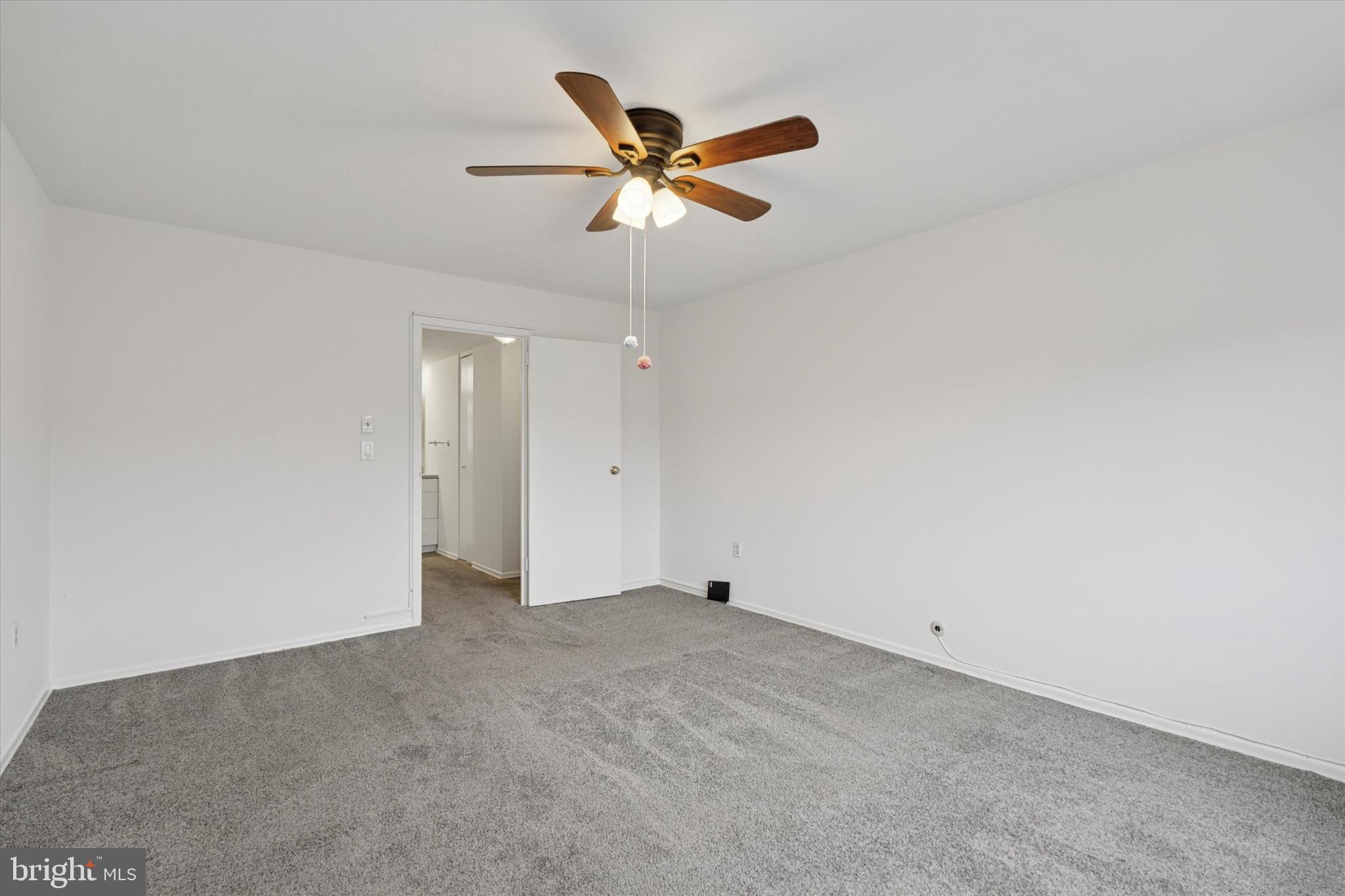 BEAVER HILL - Residential Lease