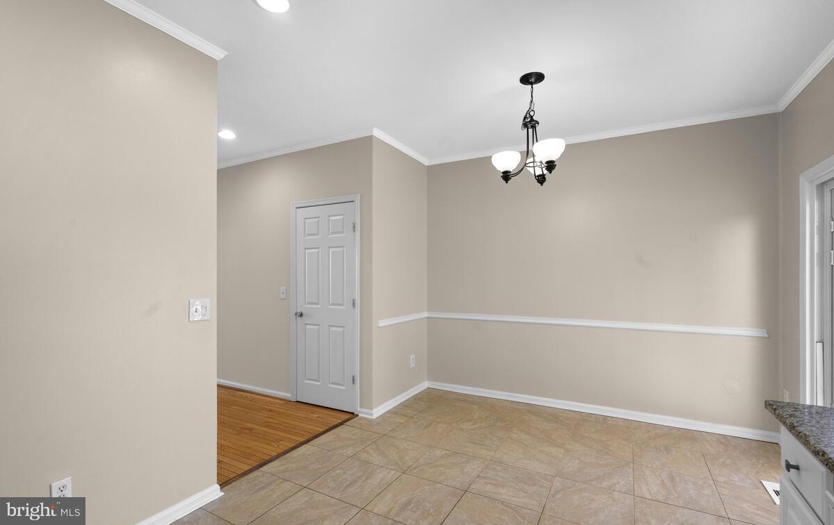 SYCAMORE HILL - Residential Lease