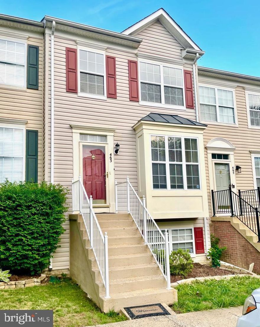 Rare 5 bed with 3.5 bath north-facing townhouse in Sycamore Hill community. North-facing home with 3 bedrooms 2 bathrooms upstairs AND additional 2 bedrooms and full bath in walkout basement make this home a unique townhome. Gleaming hardwood floors in the living room and 18” porcelain tiles in the kitchen. Tons of natural light. Very bright and open. Large TREX deck overlooks trees and house backs to an open area and offers lot of relaxation and privacy. Deck also has stairs to walk down to the fenced yard. Bright master bedroom suite with the updated master bath with sliding glass door. 2 additional bedrooms and a bathroom on upper level. Downstairs is a fully finished, newly carpeted, newly painted, walkout to the fenced yard basement with two additional rooms, laundry and utility room, and renovated bathroom. Access Sycamore Hills HOA amenities (basketball court, Pool, Tennis Courts, and play area) are include. Great neighborhood with Easy access to Rt 7, Rt 15 and the Greenway. Close to Leesburg Corner Premium Outlets, Costco, Target. Two permanent parking spots and a visitor parking pass are included. Walk to the Leesburg outlets. Move in 6/6.